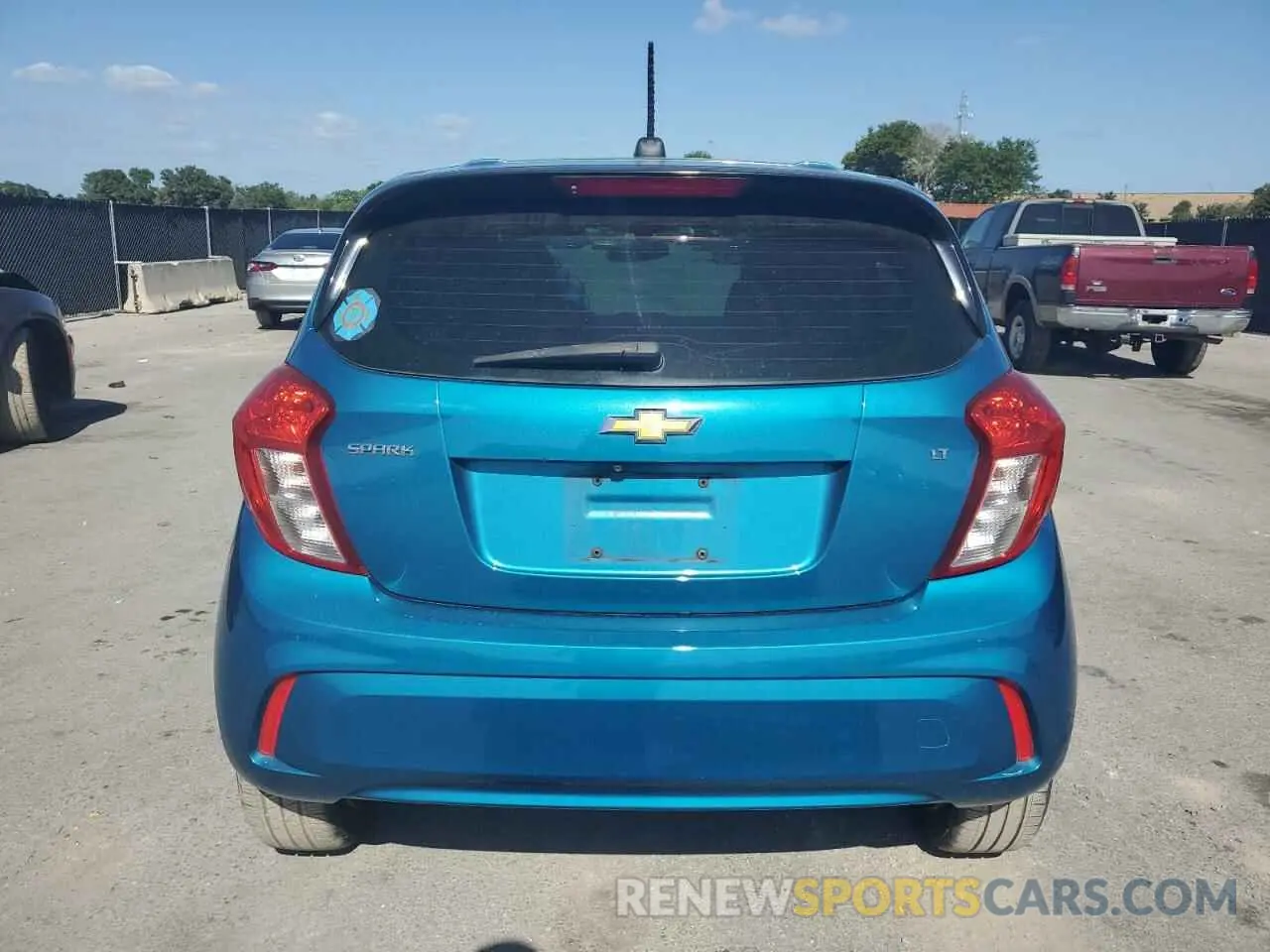 6 Photograph of a damaged car KL8CD6SA0KC722279 CHEVROLET SPARK 2019