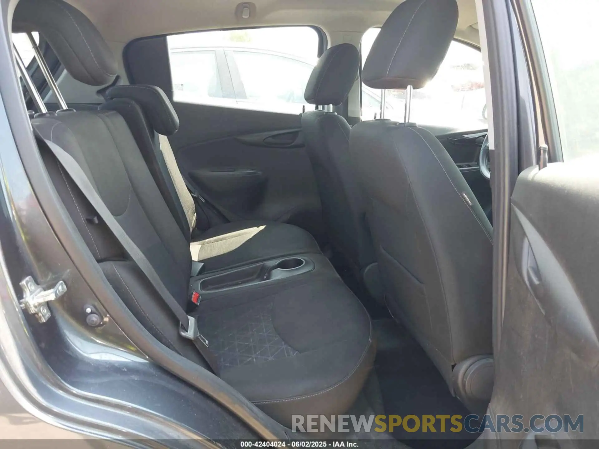 8 Photograph of a damaged car KL8CD6SA2KC790874 CHEVROLET SPARK 2019