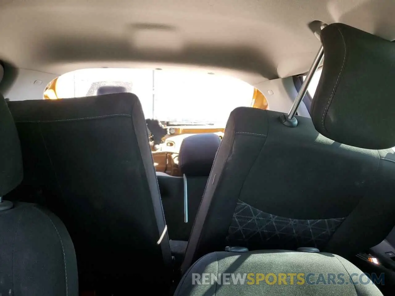 10 Фотография поврежденного автомобиля KL8CD6SA4KC713746 CHEVROLET SPARK 2019