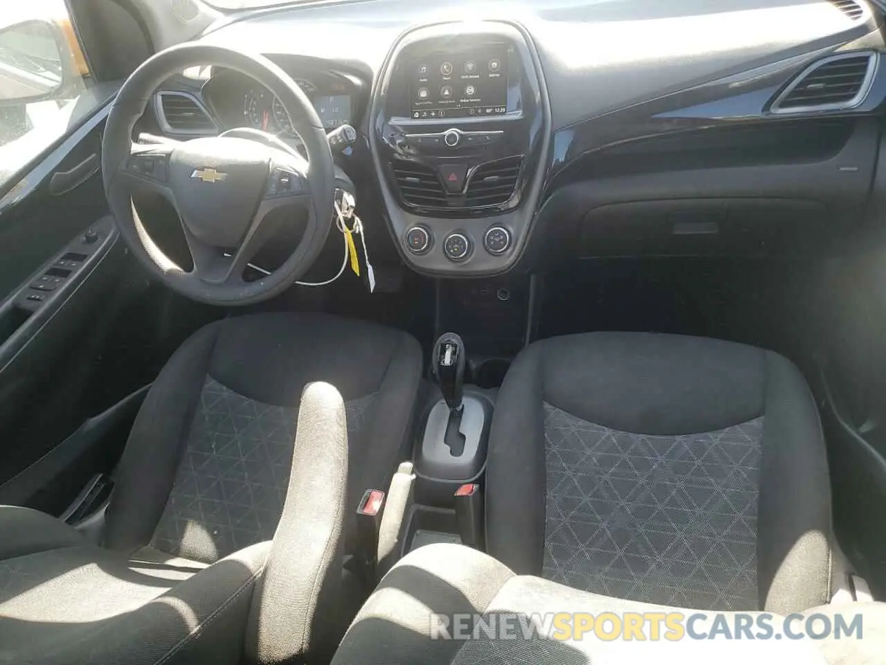 8 Фотография поврежденного автомобиля KL8CD6SA4KC713746 CHEVROLET SPARK 2019