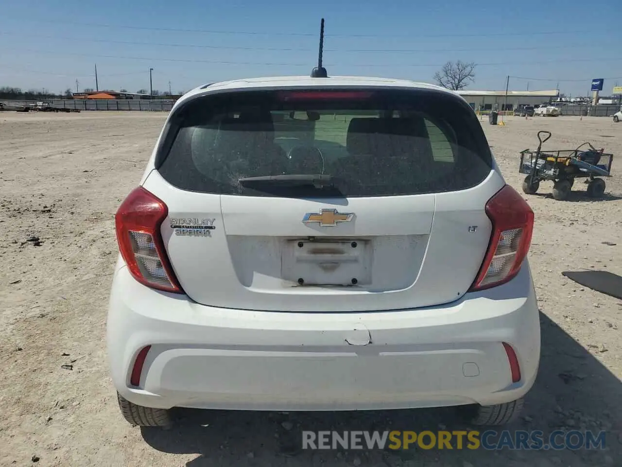 6 Photograph of a damaged car KL8CD6SA5KC724691 CHEVROLET SPARK 2019