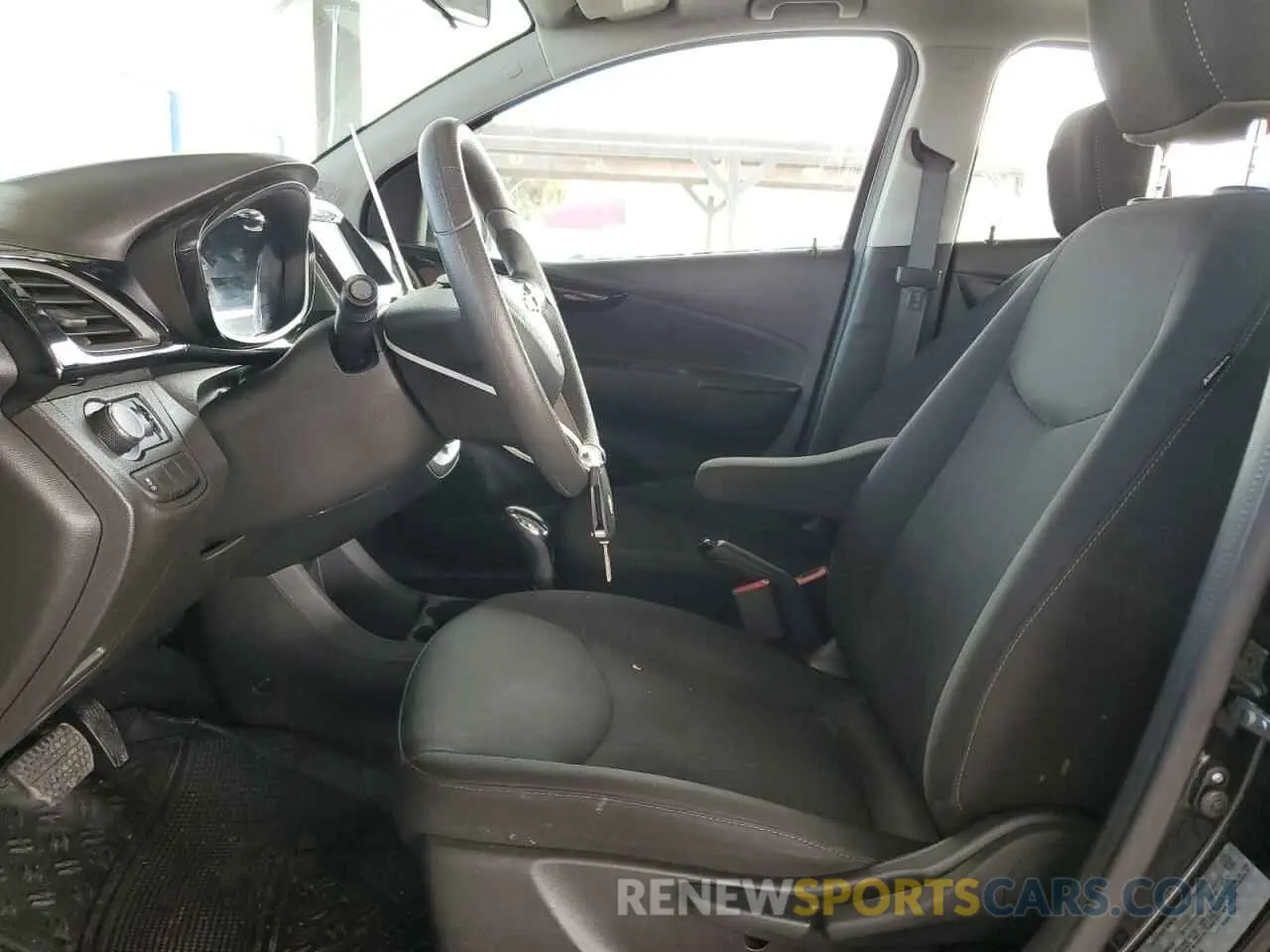 7 Фотография поврежденного автомобиля KL8CD6SA8KC748063 CHEVROLET SPARK 2019