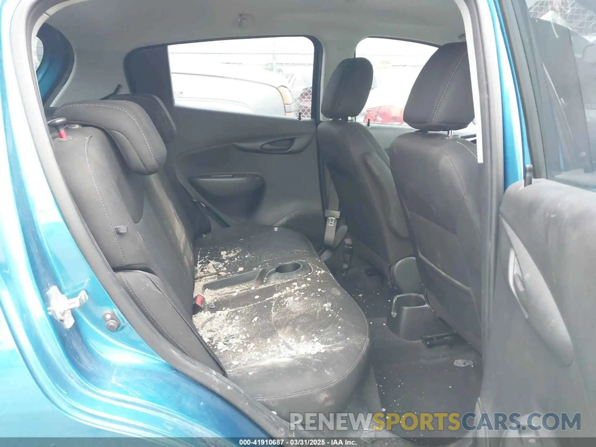 8 Photograph of a damaged car KL8CD6SA9KC728162 CHEVROLET SPARK 2019