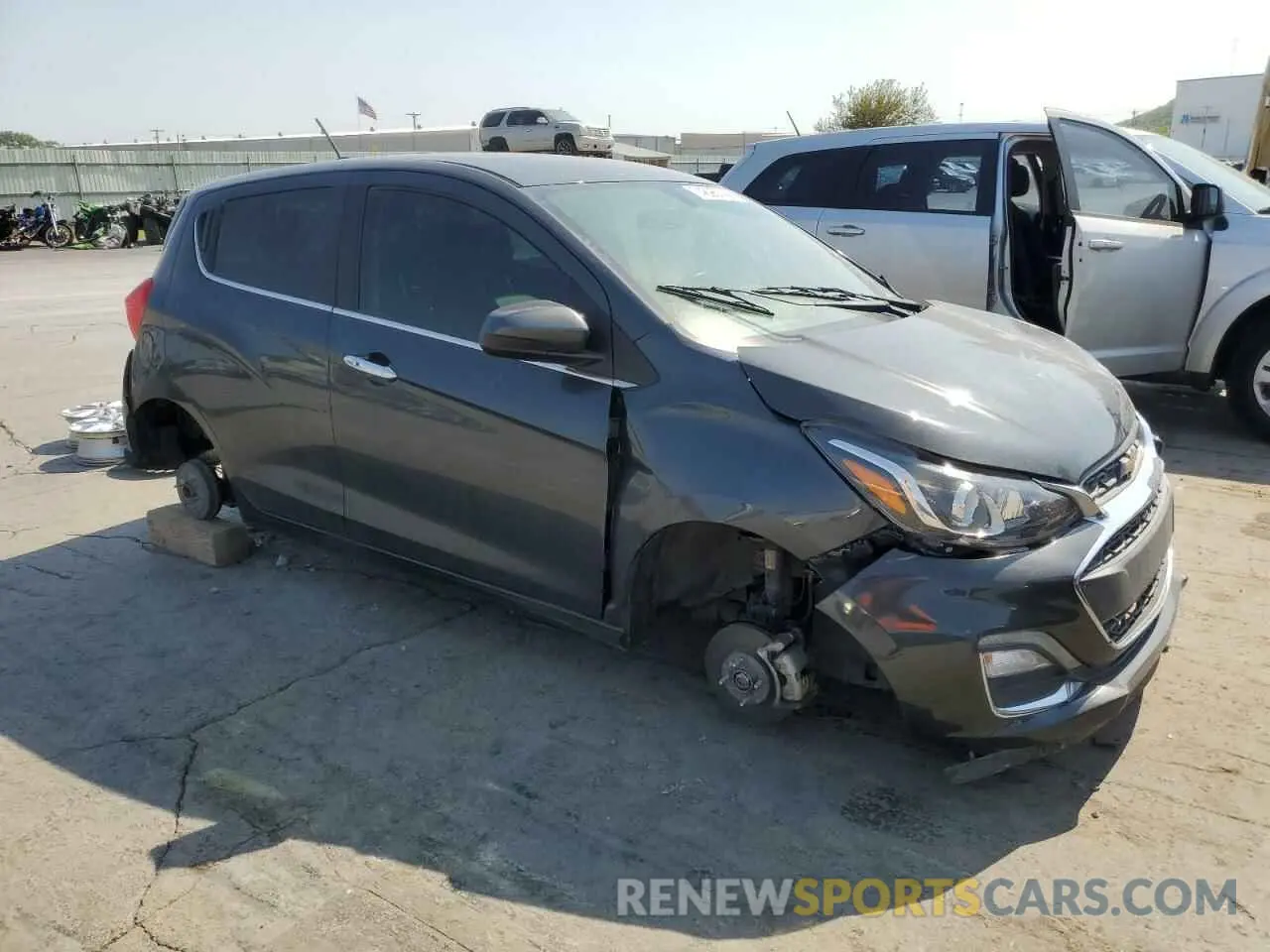 4 Фотография поврежденного автомобиля KL8CF6SA6KC744426 CHEVROLET SPARK 2019