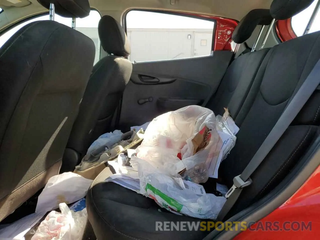 10 Photograph of a damaged car KL8CB6SA0LC402788 CHEVROLET SPARK 2020