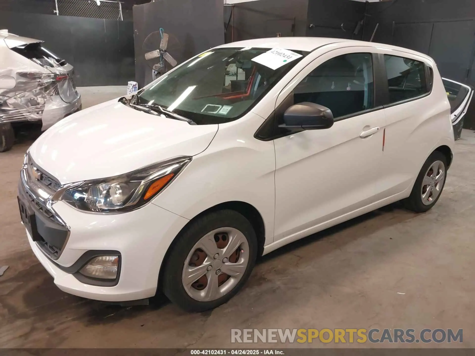 2 Photograph of a damaged car KL8CB6SA0LC423561 CHEVROLET SPARK 2020