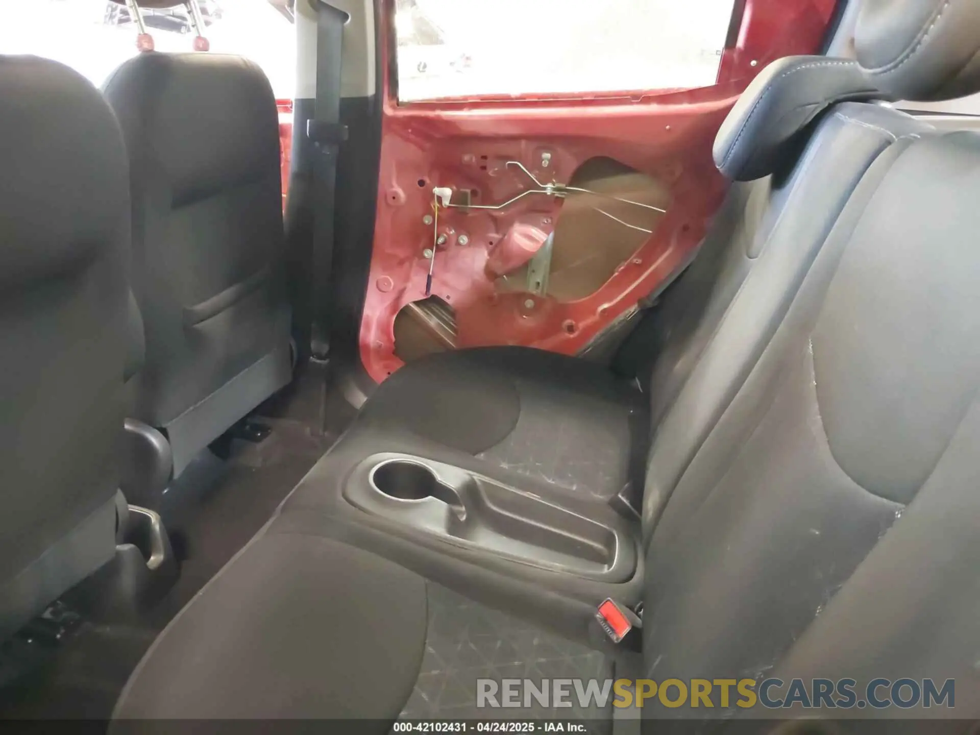 8 Photograph of a damaged car KL8CB6SA0LC423561 CHEVROLET SPARK 2020
