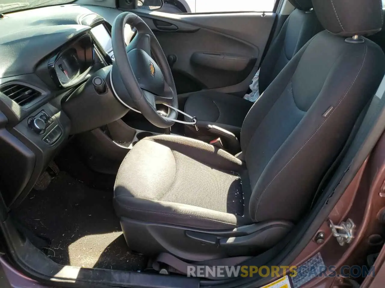 7 Фотография поврежденного автомобиля KL8CB6SA1LC400144 CHEVROLET SPARK 2020
