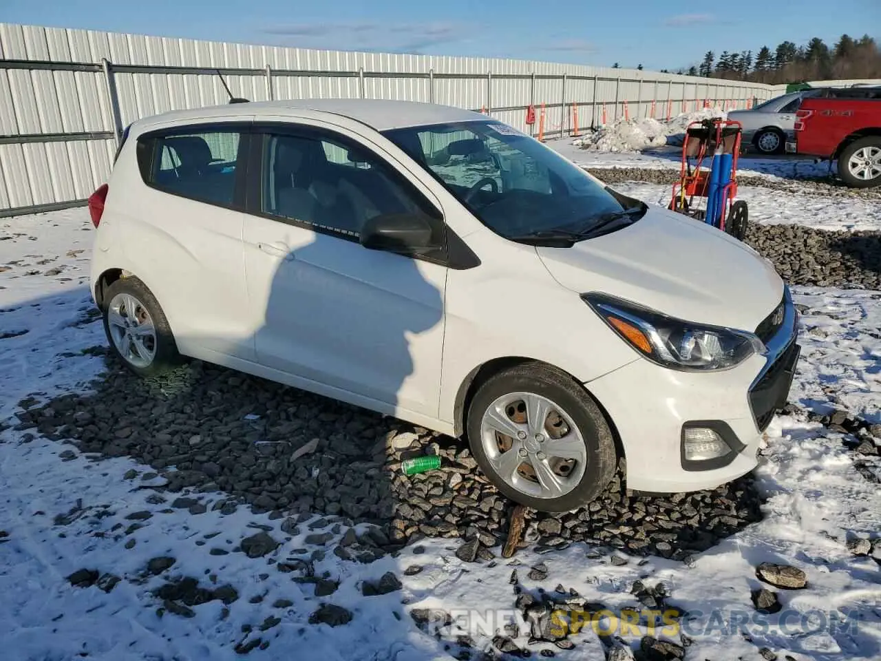 4 Фотография поврежденного автомобиля KL8CB6SA1LC420619 CHEVROLET SPARK 2020