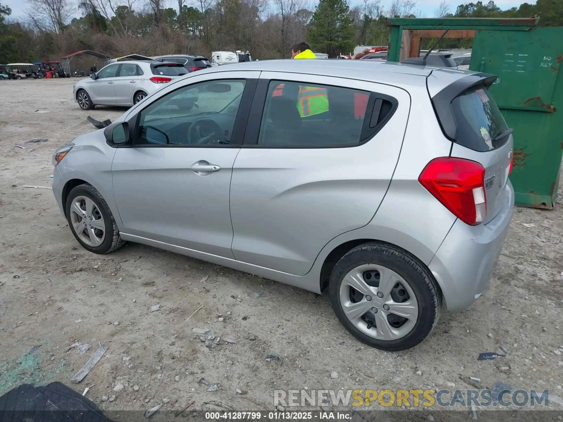 3 Фотография поврежденного автомобиля KL8CB6SA2LC413324 CHEVROLET SPARK 2020
