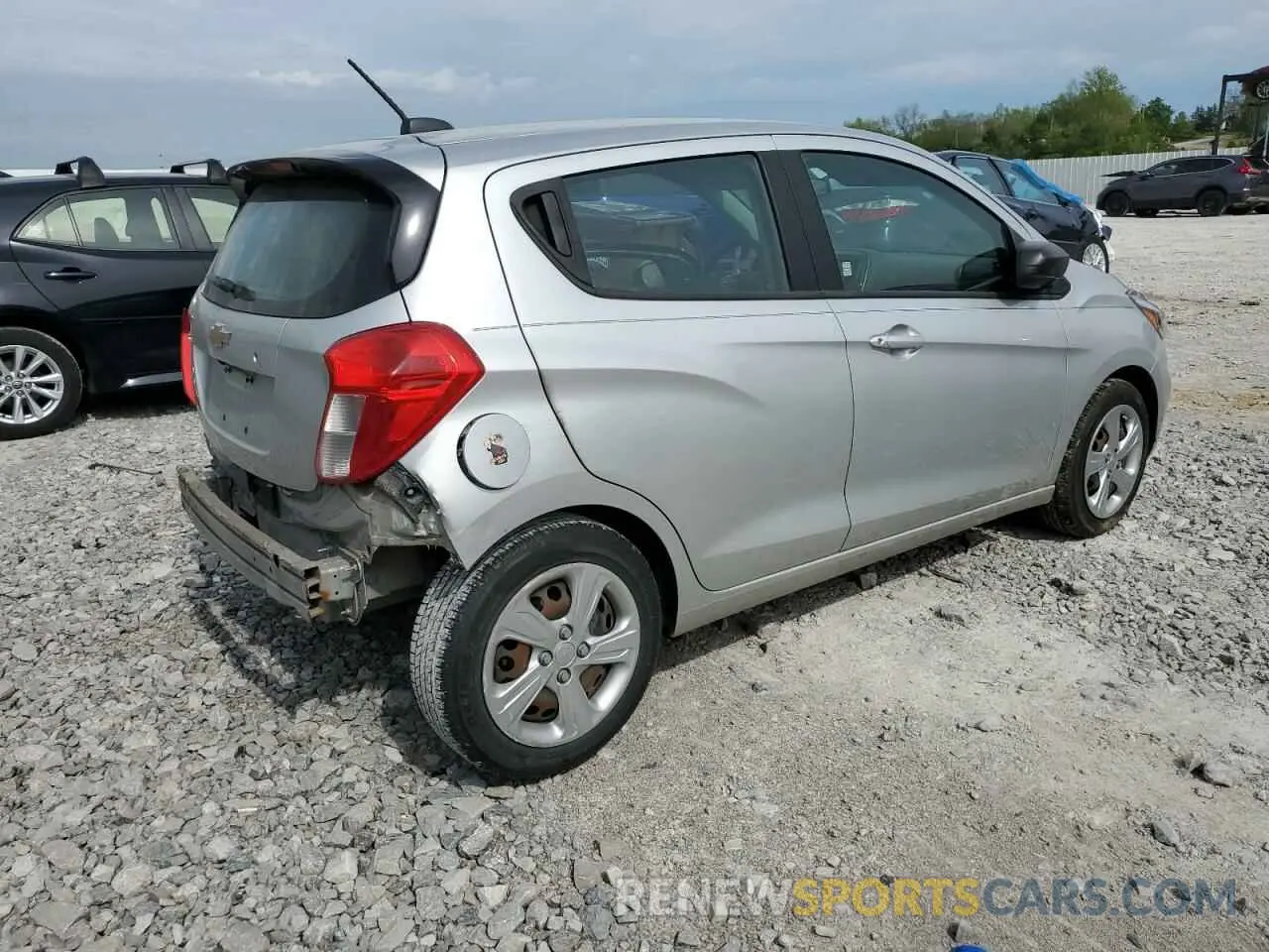 3 Фотография поврежденного автомобиля KL8CB6SA2LC428986 CHEVROLET SPARK 2020