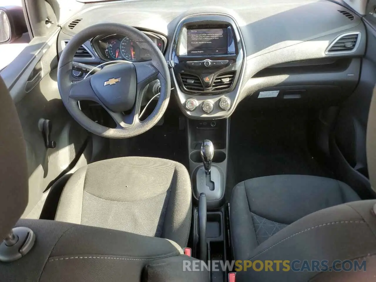 8 Фотография поврежденного автомобиля KL8CB6SA2LC444380 CHEVROLET SPARK 2020