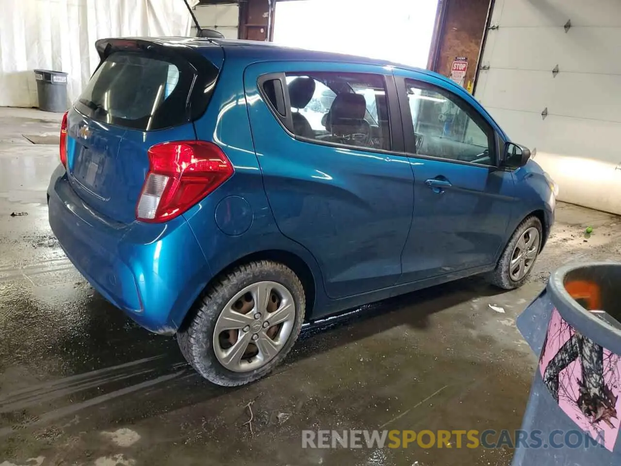 3 Фотография поврежденного автомобиля KL8CB6SA2LC446341 CHEVROLET SPARK 2020