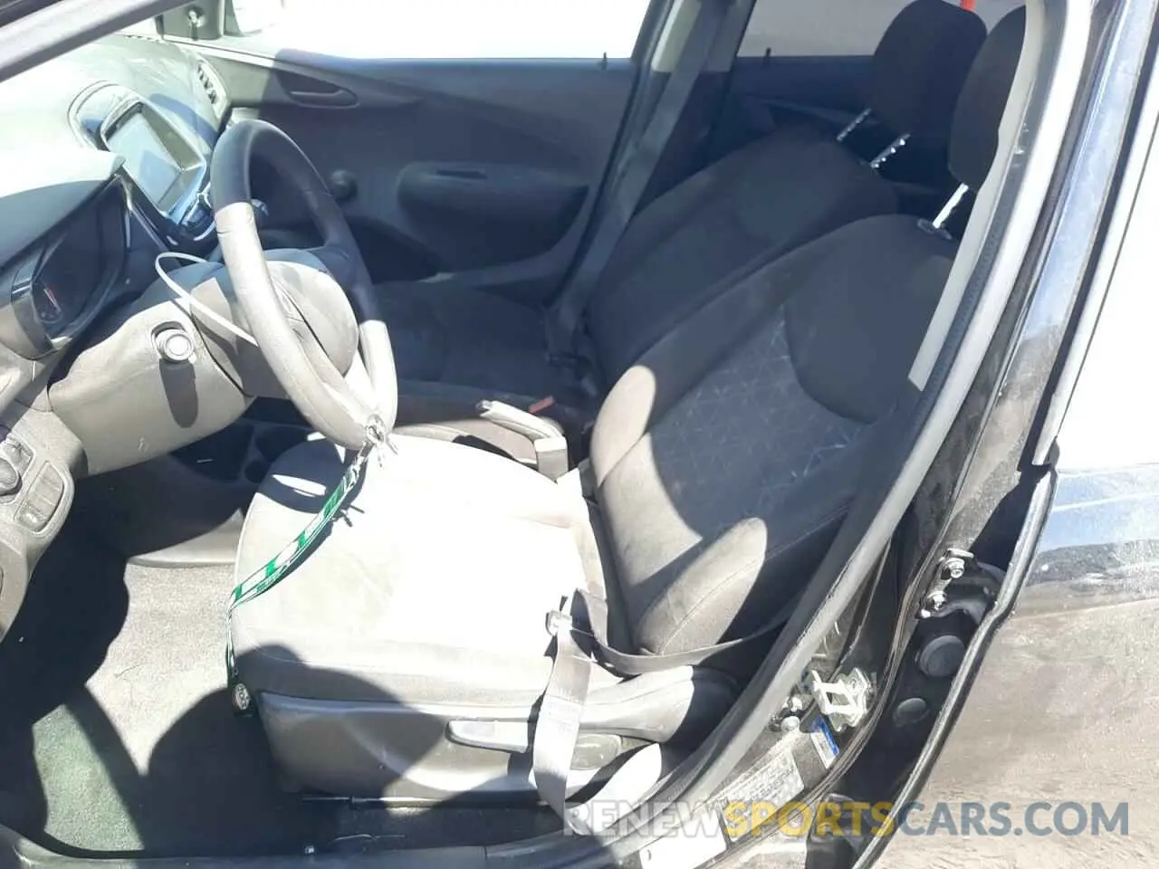 7 Фотография поврежденного автомобиля KL8CB6SA2LC481476 CHEVROLET SPARK 2020