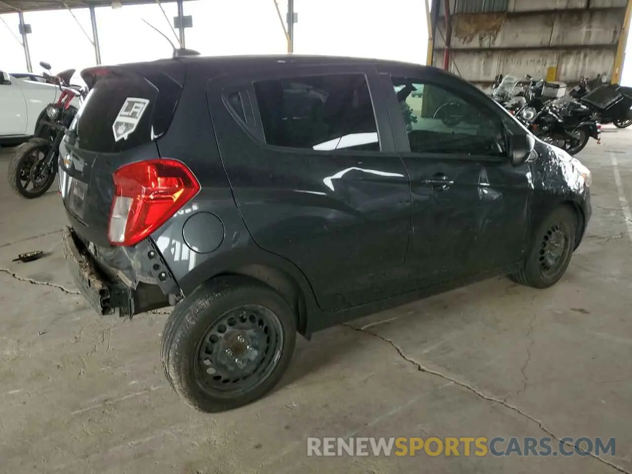 3 Photograph of a damaged car KL8CB6SA3LC400145 CHEVROLET SPARK 2020