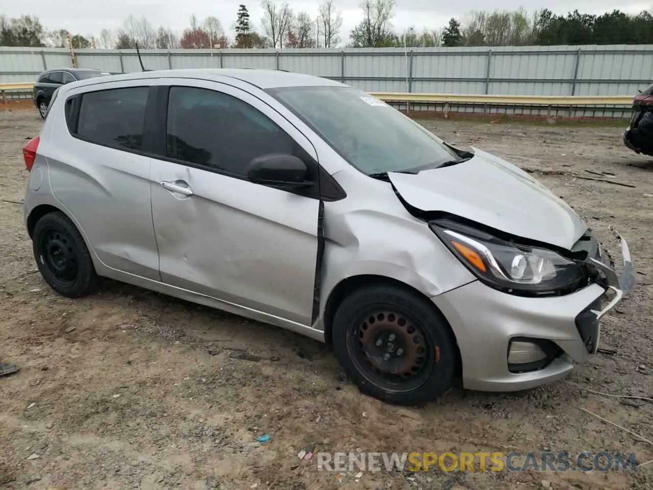 4 Фотография поврежденного автомобиля KL8CB6SA3LC406897 CHEVROLET SPARK 2020