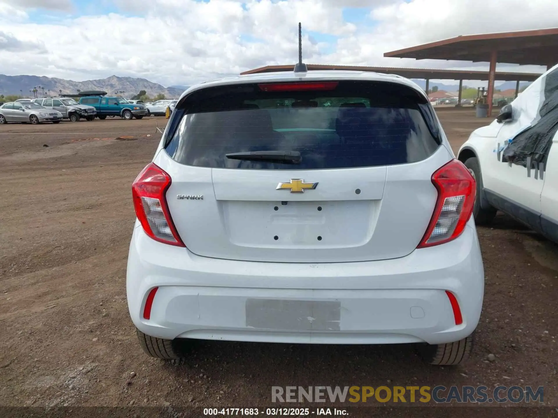 17 Фотография поврежденного автомобиля KL8CB6SA3LC411730 CHEVROLET SPARK 2020
