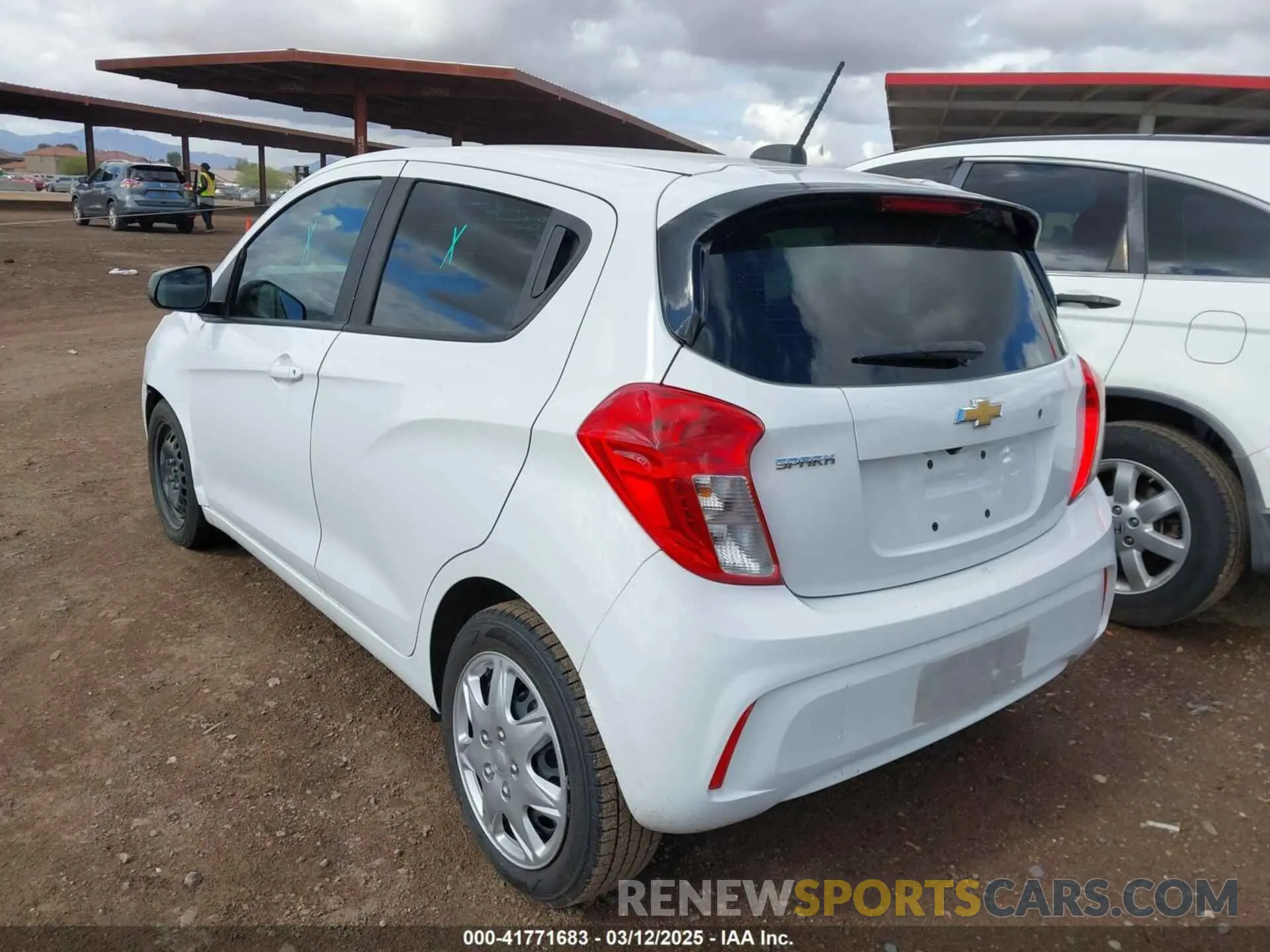 3 Фотография поврежденного автомобиля KL8CB6SA3LC411730 CHEVROLET SPARK 2020