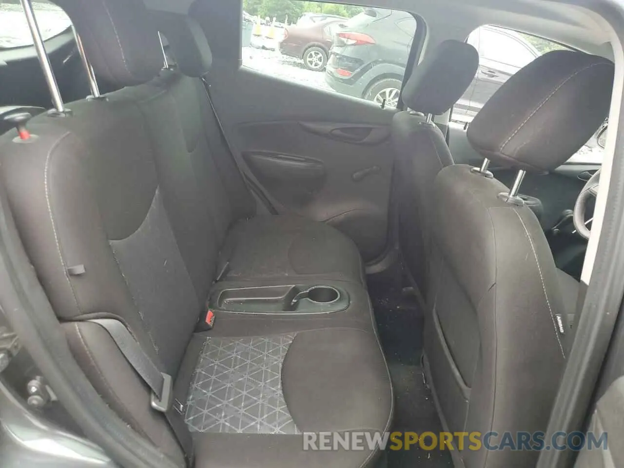 10 Фотография поврежденного автомобиля KL8CB6SA3LC420007 CHEVROLET SPARK 2020