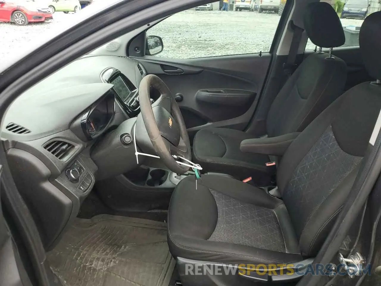 7 Фотография поврежденного автомобиля KL8CB6SA3LC420007 CHEVROLET SPARK 2020