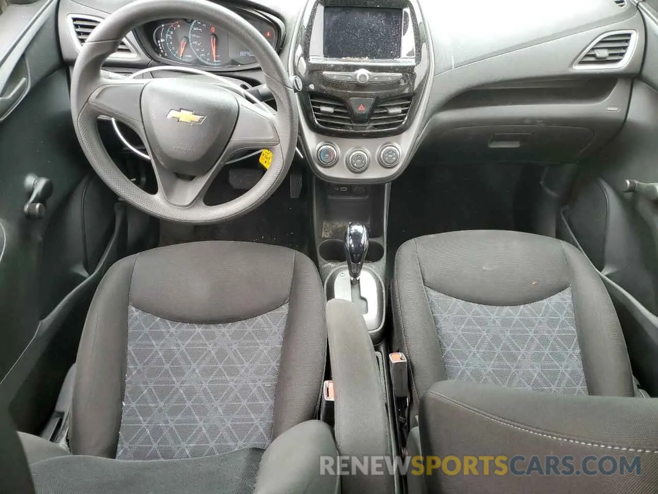 8 Photograph of a damaged car KL8CB6SA3LC421626 CHEVROLET SPARK 2020