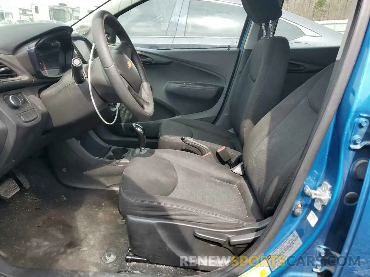 7 Фотография поврежденного автомобиля KL8CB6SA3LC453959 CHEVROLET SPARK 2020