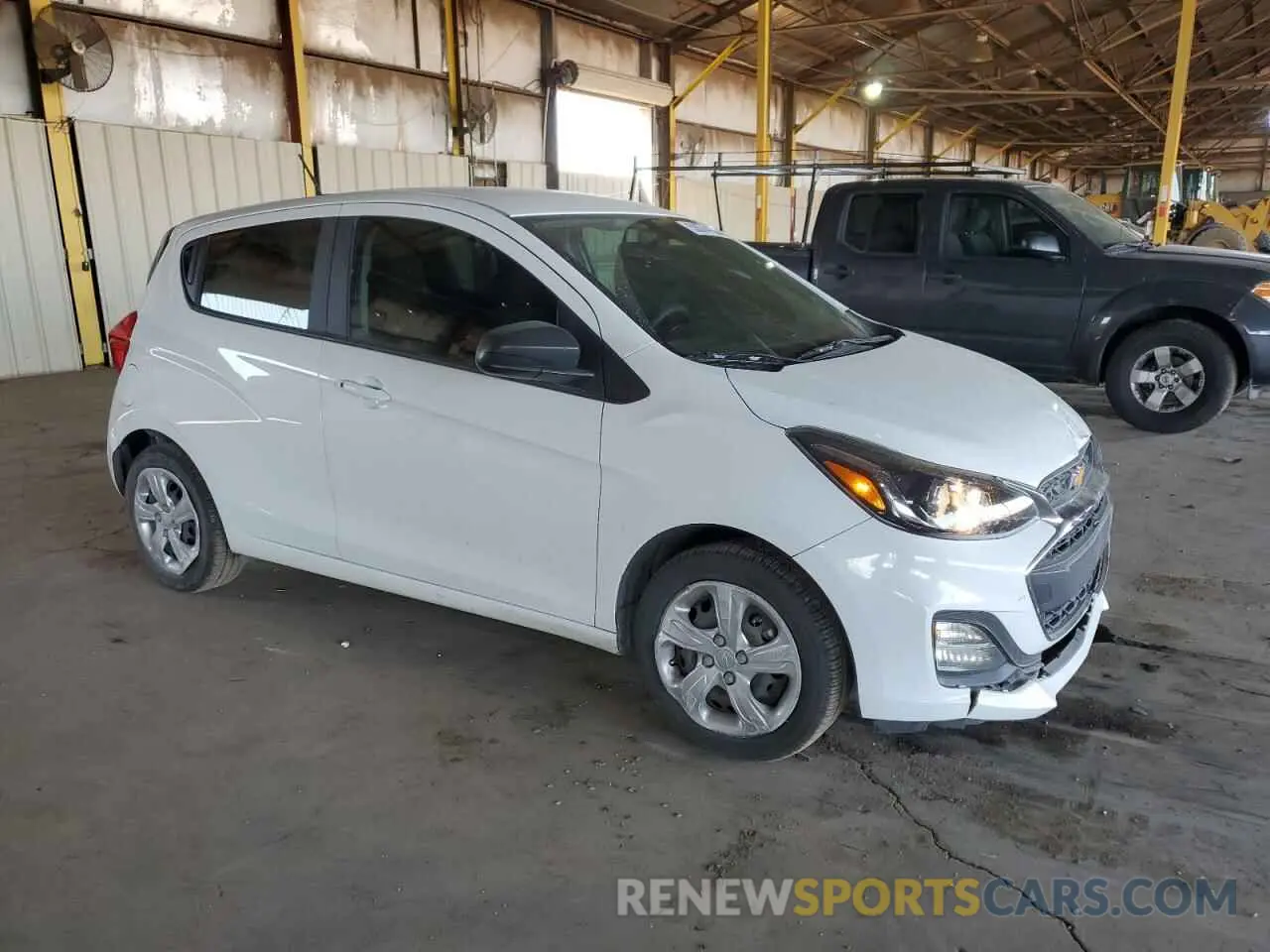 4 Фотография поврежденного автомобиля KL8CB6SA3LC474326 CHEVROLET SPARK 2020