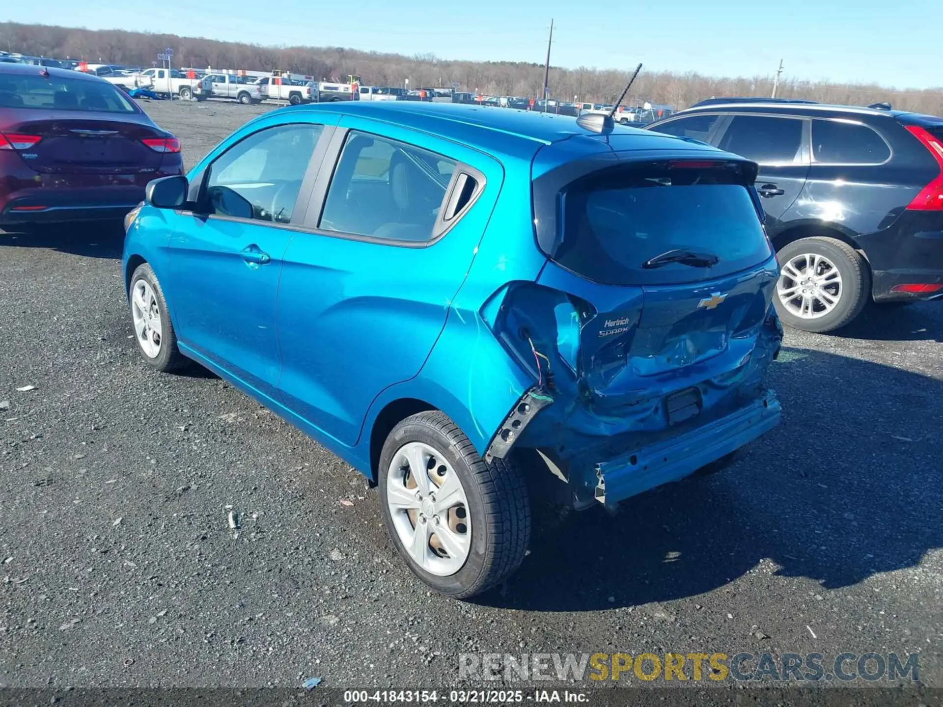 3 Фотография поврежденного автомобиля KL8CB6SA4LC421392 CHEVROLET SPARK 2020