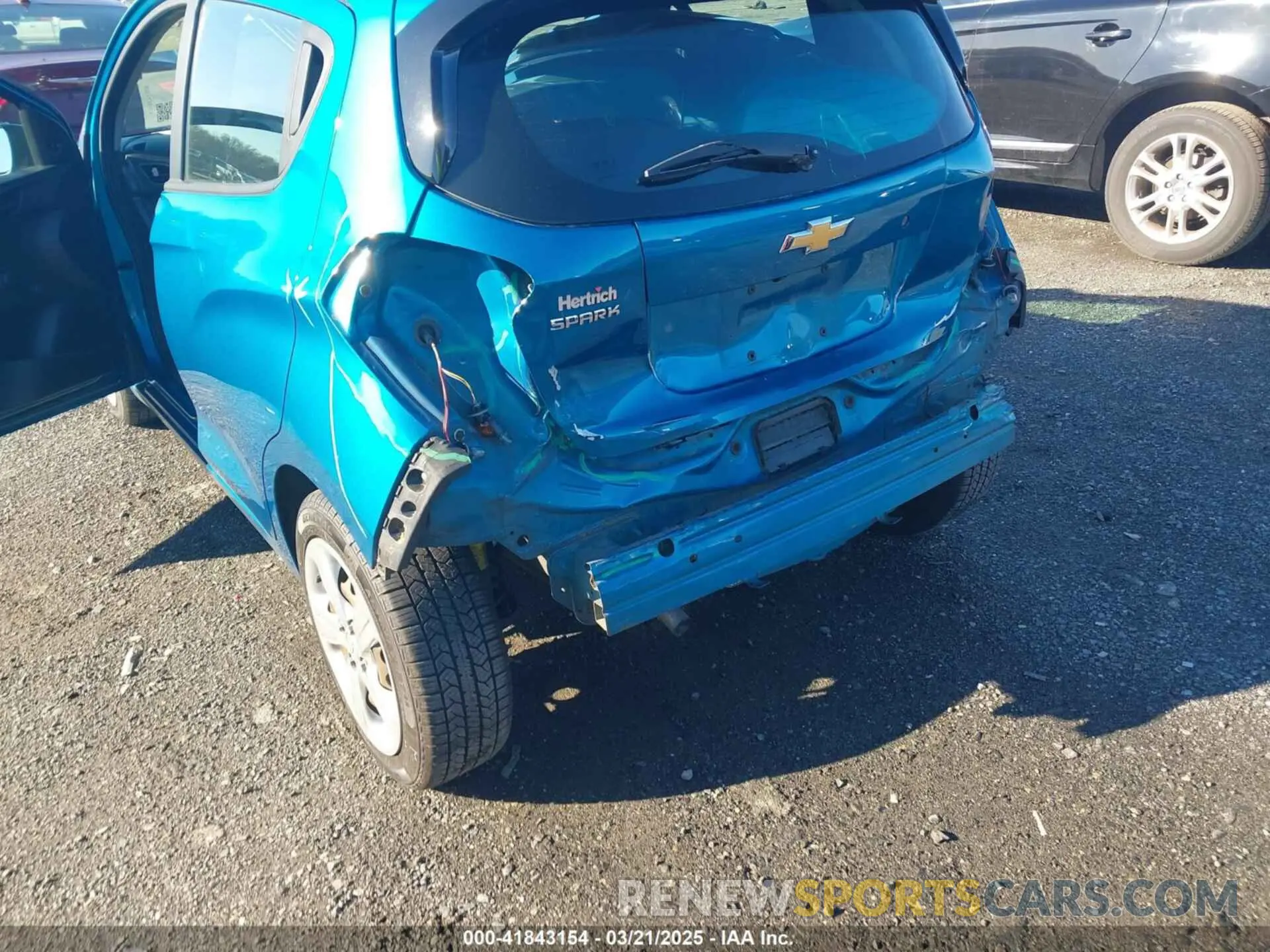 6 Фотография поврежденного автомобиля KL8CB6SA4LC421392 CHEVROLET SPARK 2020
