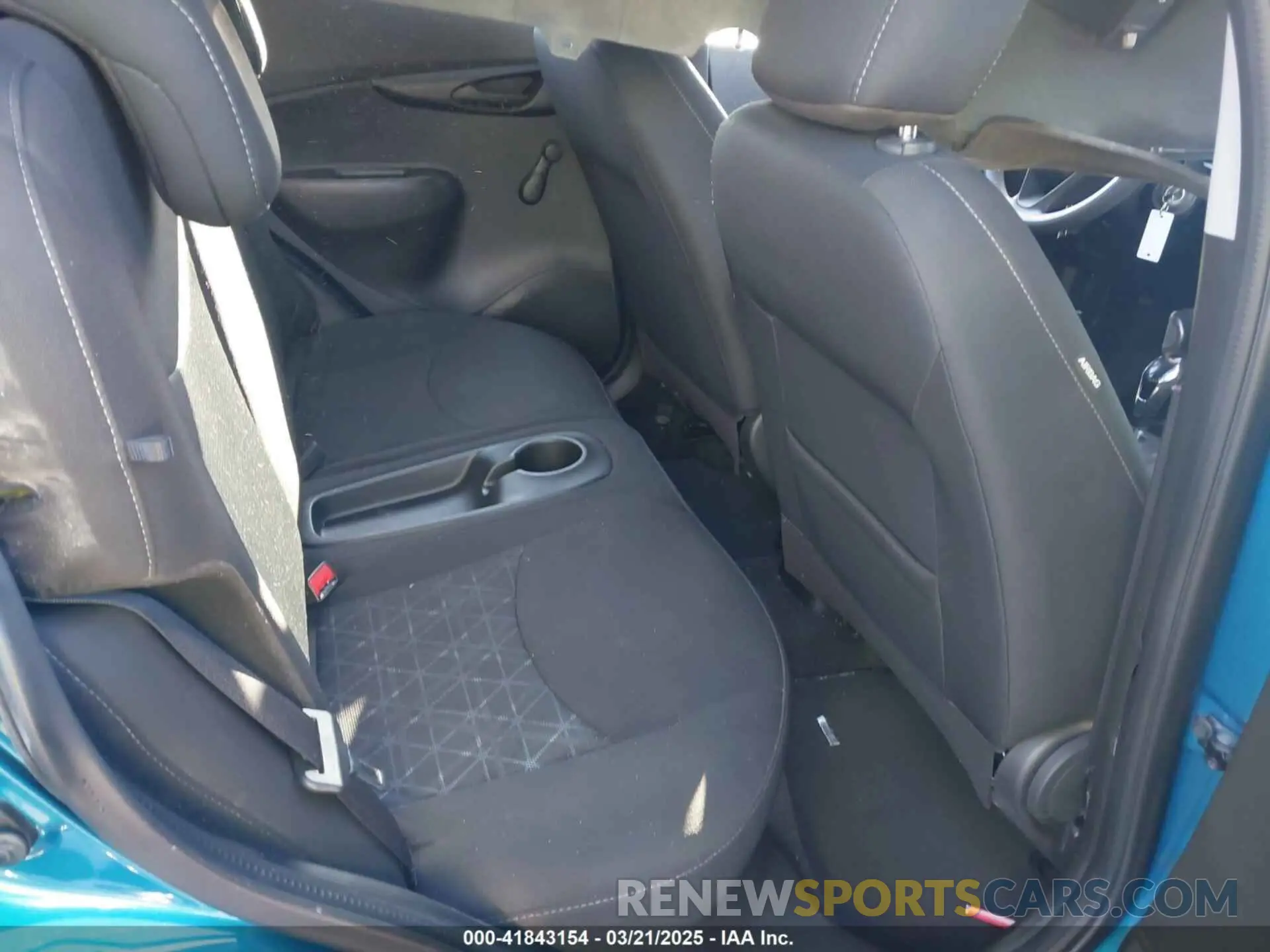 8 Фотография поврежденного автомобиля KL8CB6SA4LC421392 CHEVROLET SPARK 2020