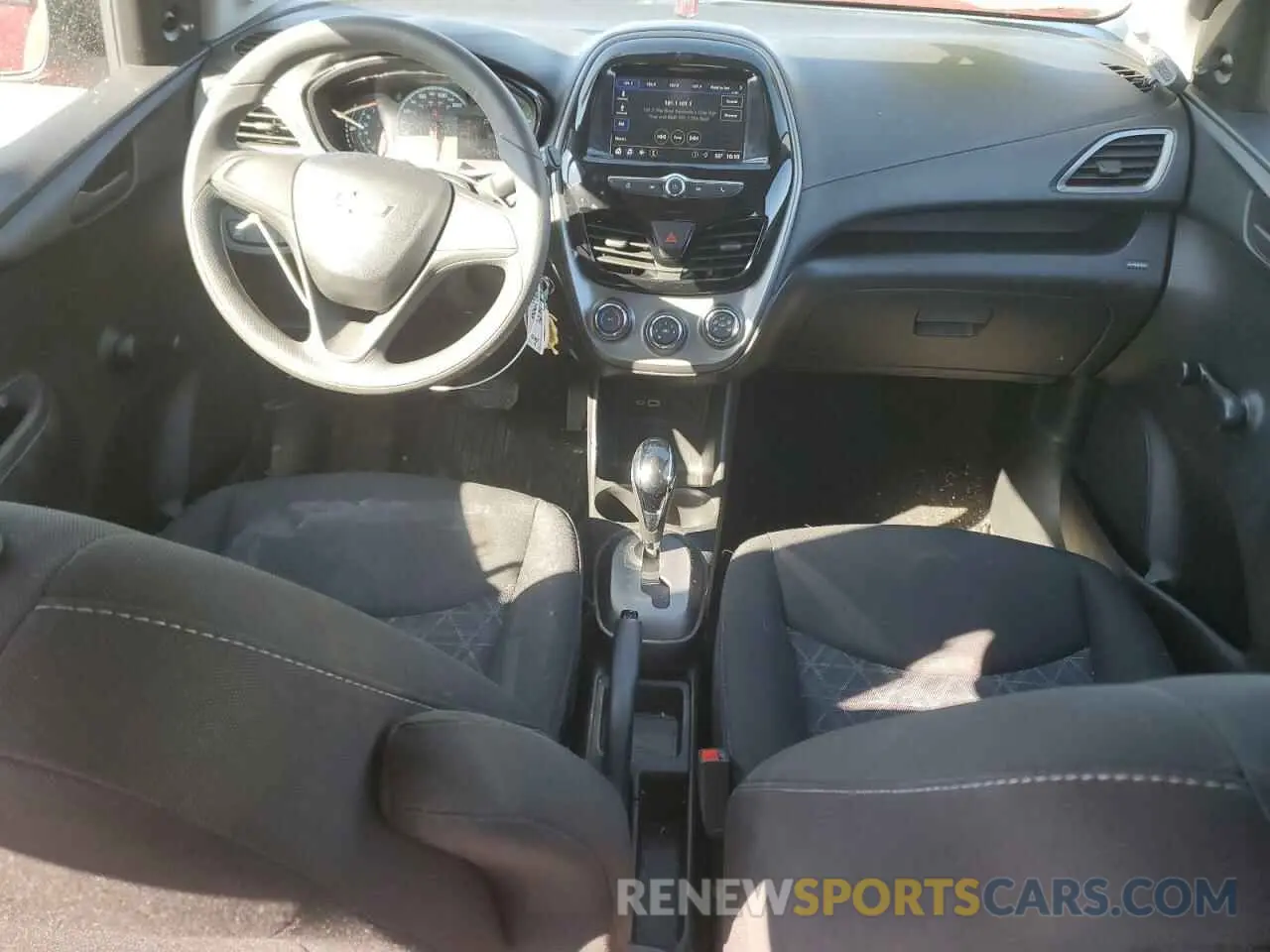 8 Фотография поврежденного автомобиля KL8CB6SA5LC400342 CHEVROLET SPARK 2020