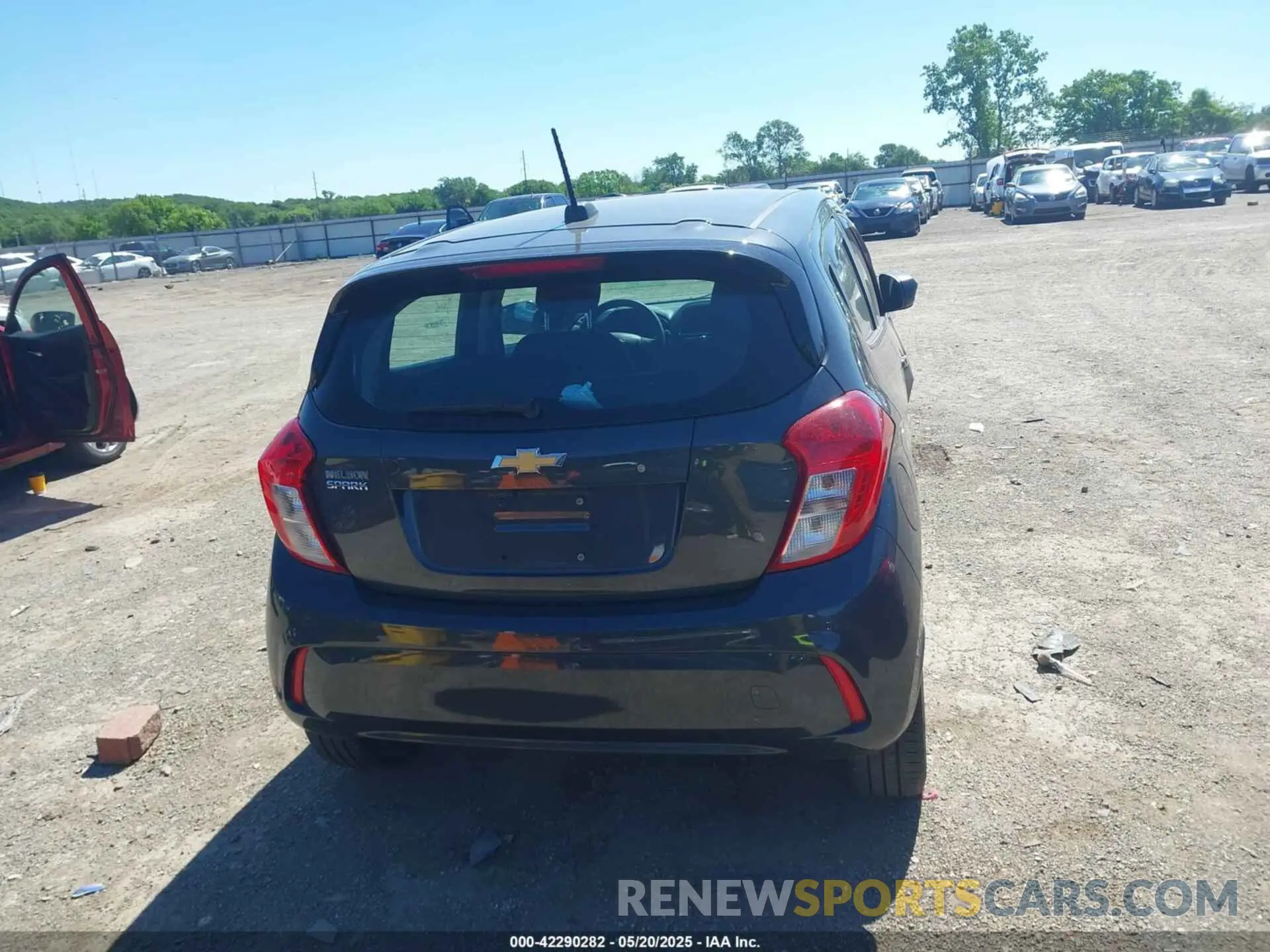17 Photograph of a damaged car KL8CB6SA5LC403791 CHEVROLET SPARK 2020