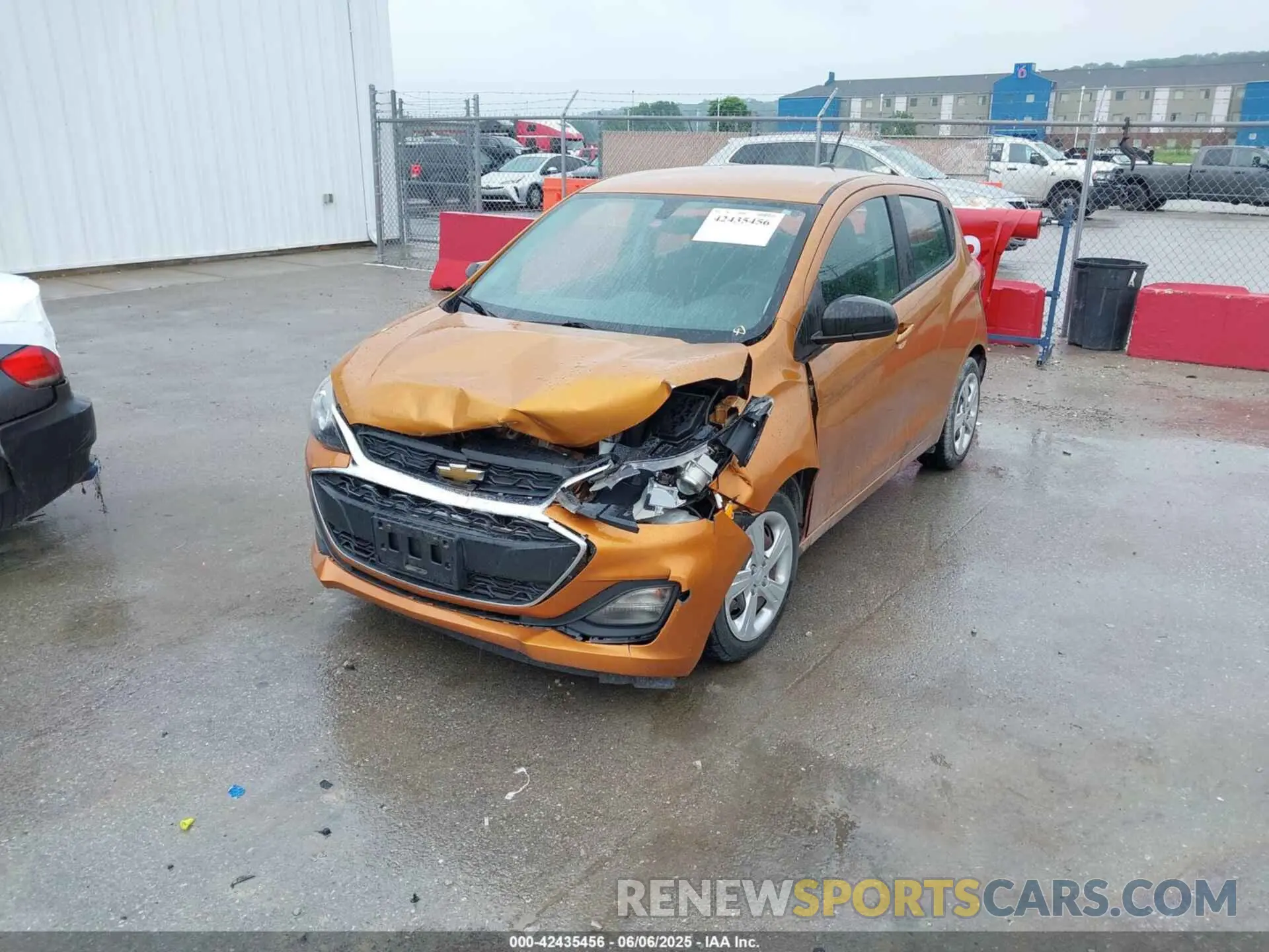 2 Photograph of a damaged car KL8CB6SA5LC419859 CHEVROLET SPARK 2020