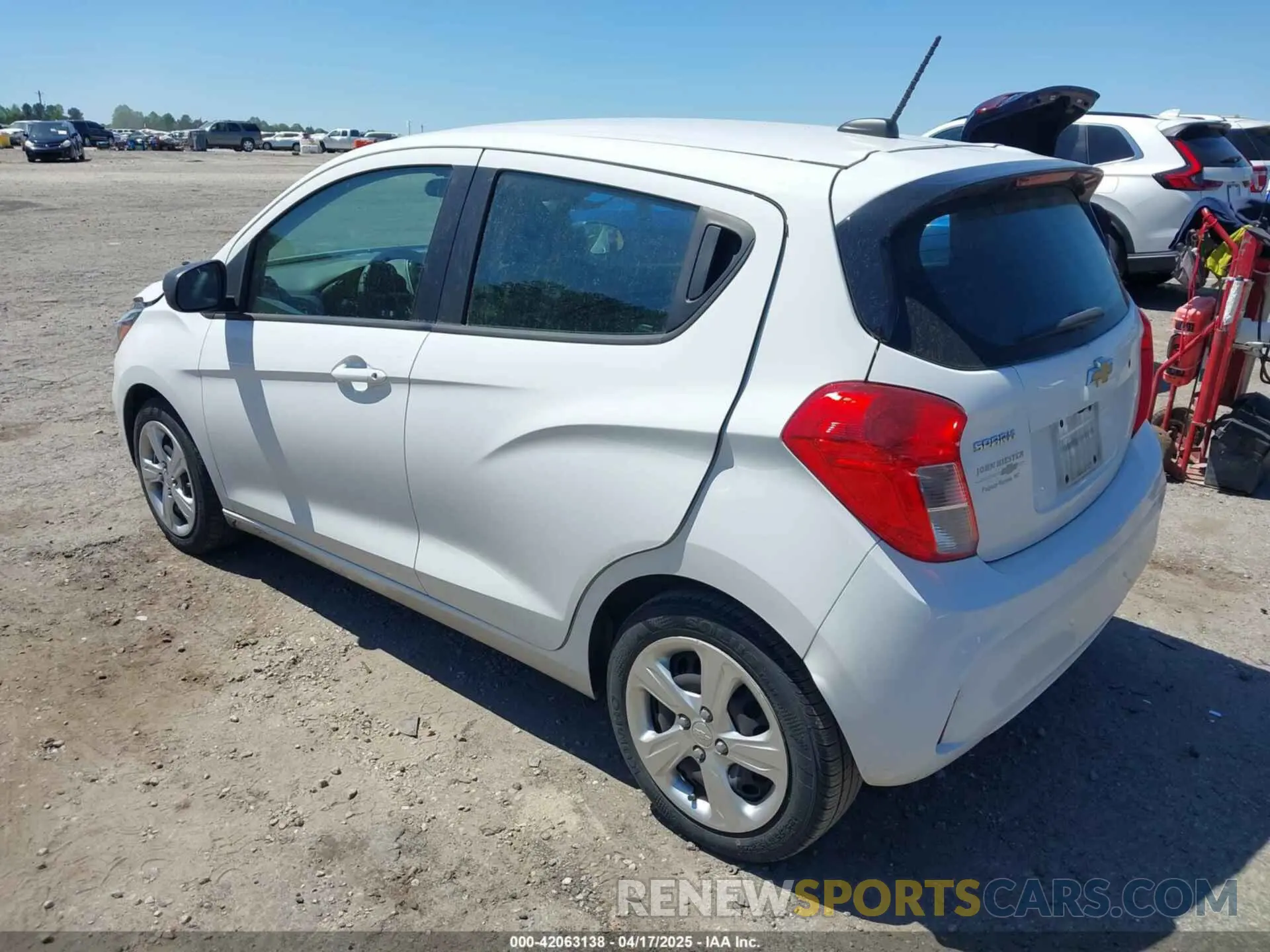3 Фотография поврежденного автомобиля KL8CB6SA5LC474070 CHEVROLET SPARK 2020