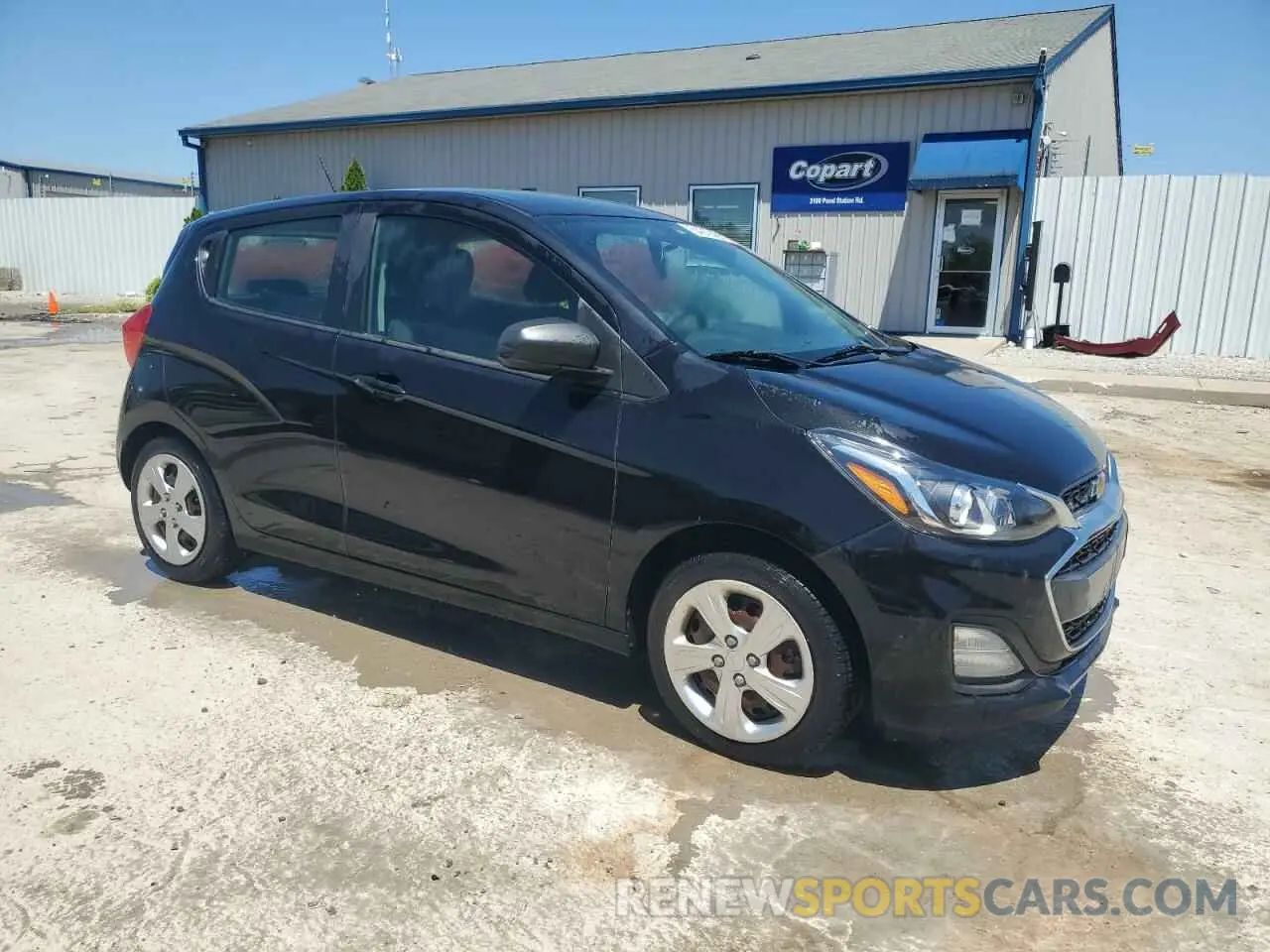 4 Photograph of a damaged car KL8CB6SA6LC400382 CHEVROLET SPARK 2020