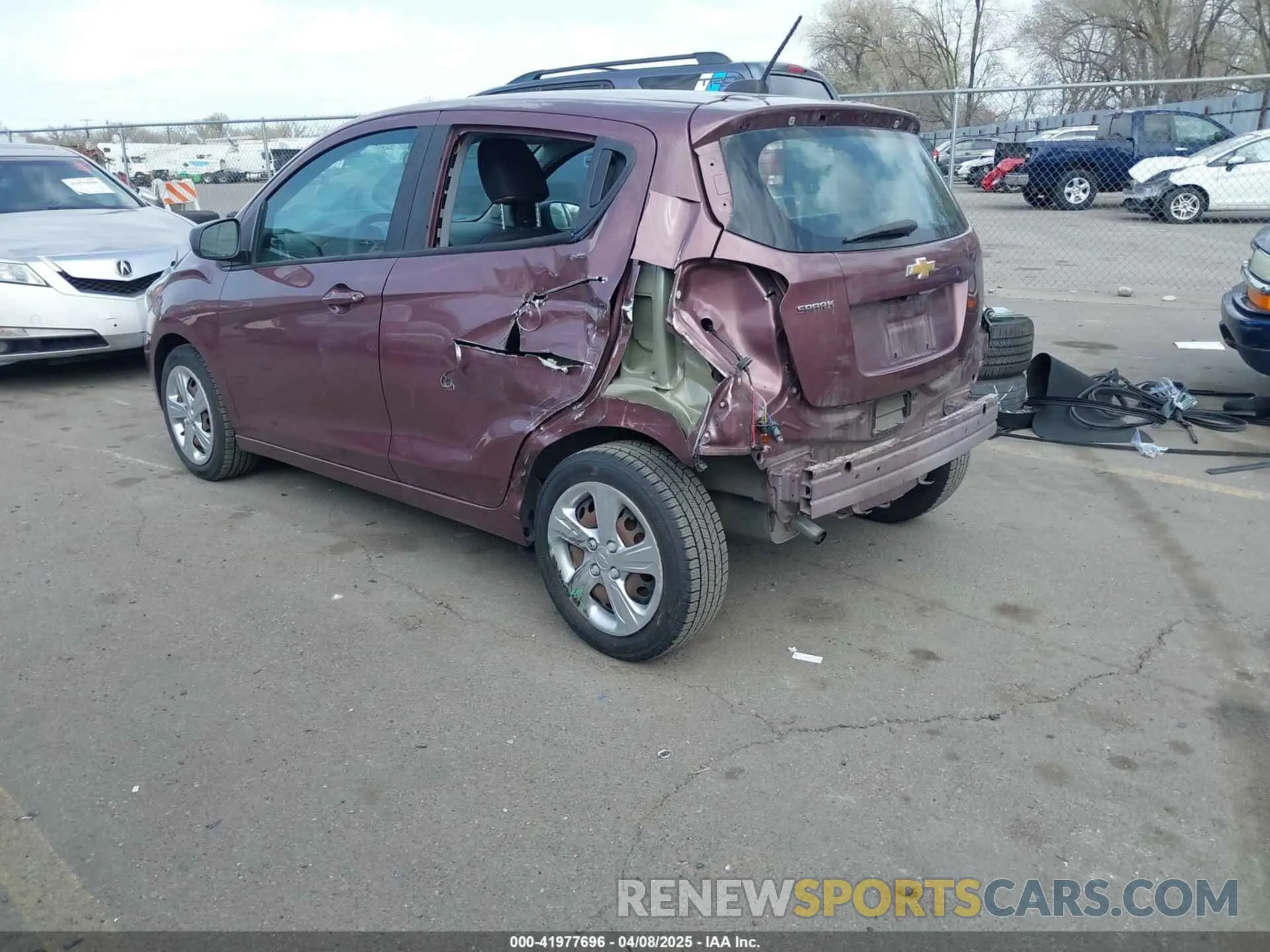 3 Photograph of a damaged car KL8CB6SA6LC450361 CHEVROLET SPARK 2020