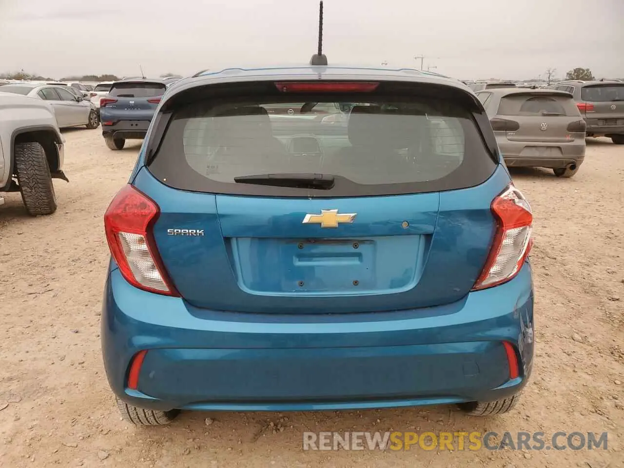 6 Photograph of a damaged car KL8CB6SA6LC452014 CHEVROLET SPARK 2020