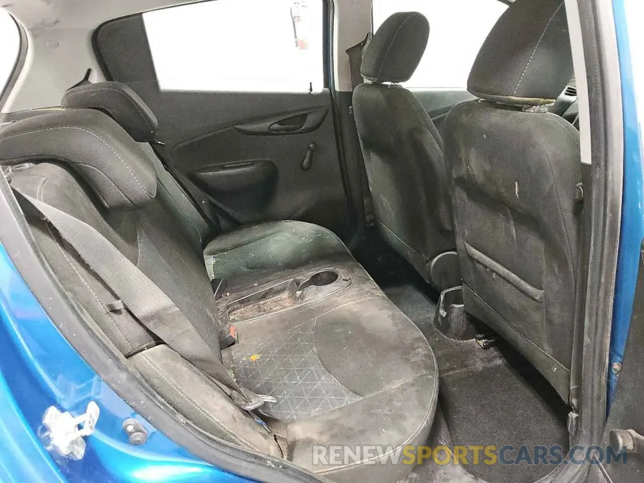 10 Фотография поврежденного автомобиля KL8CB6SA7LC481005 CHEVROLET SPARK 2020