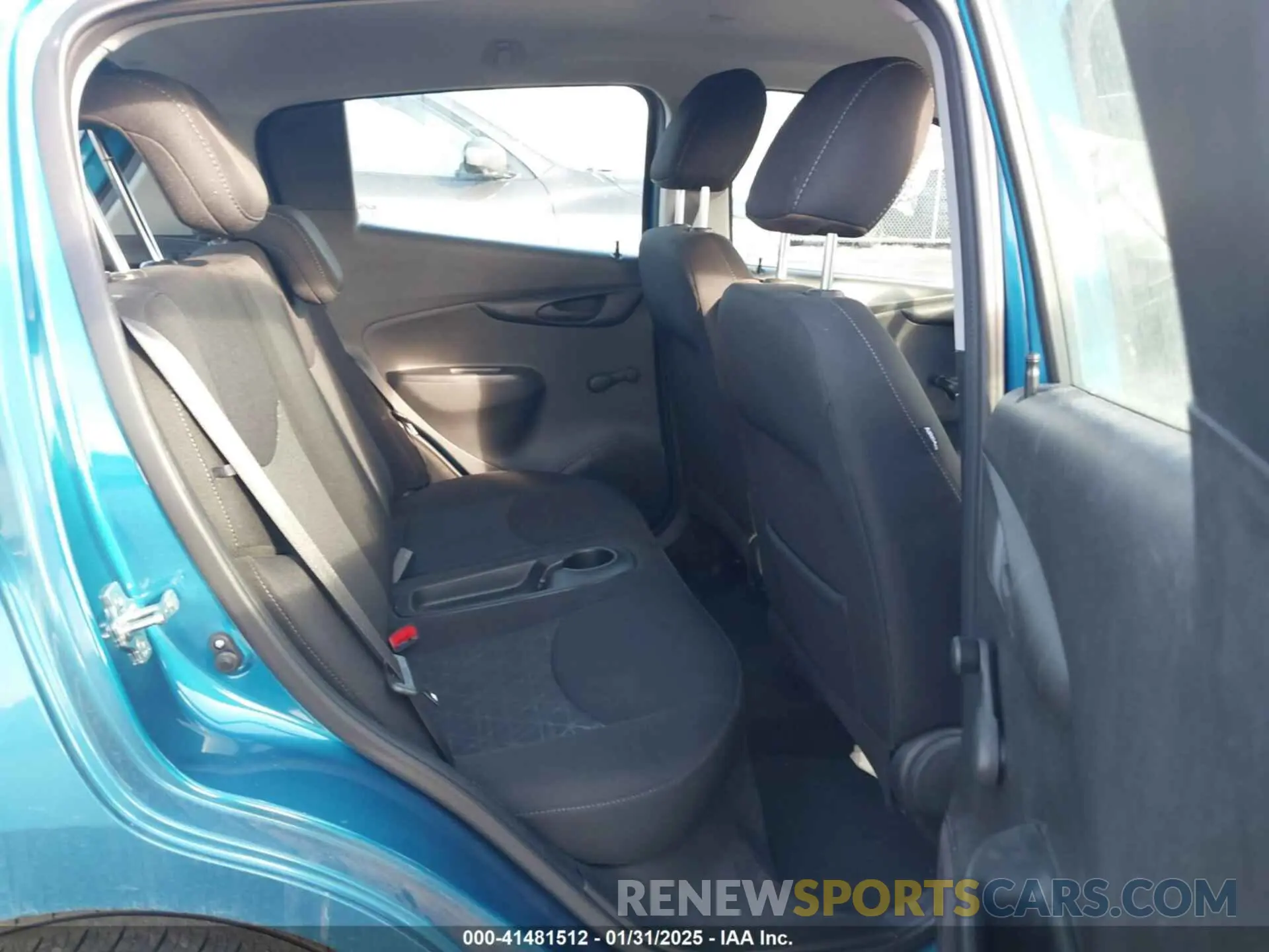 8 Фотография поврежденного автомобиля KL8CB6SA8LC404336 CHEVROLET SPARK 2020