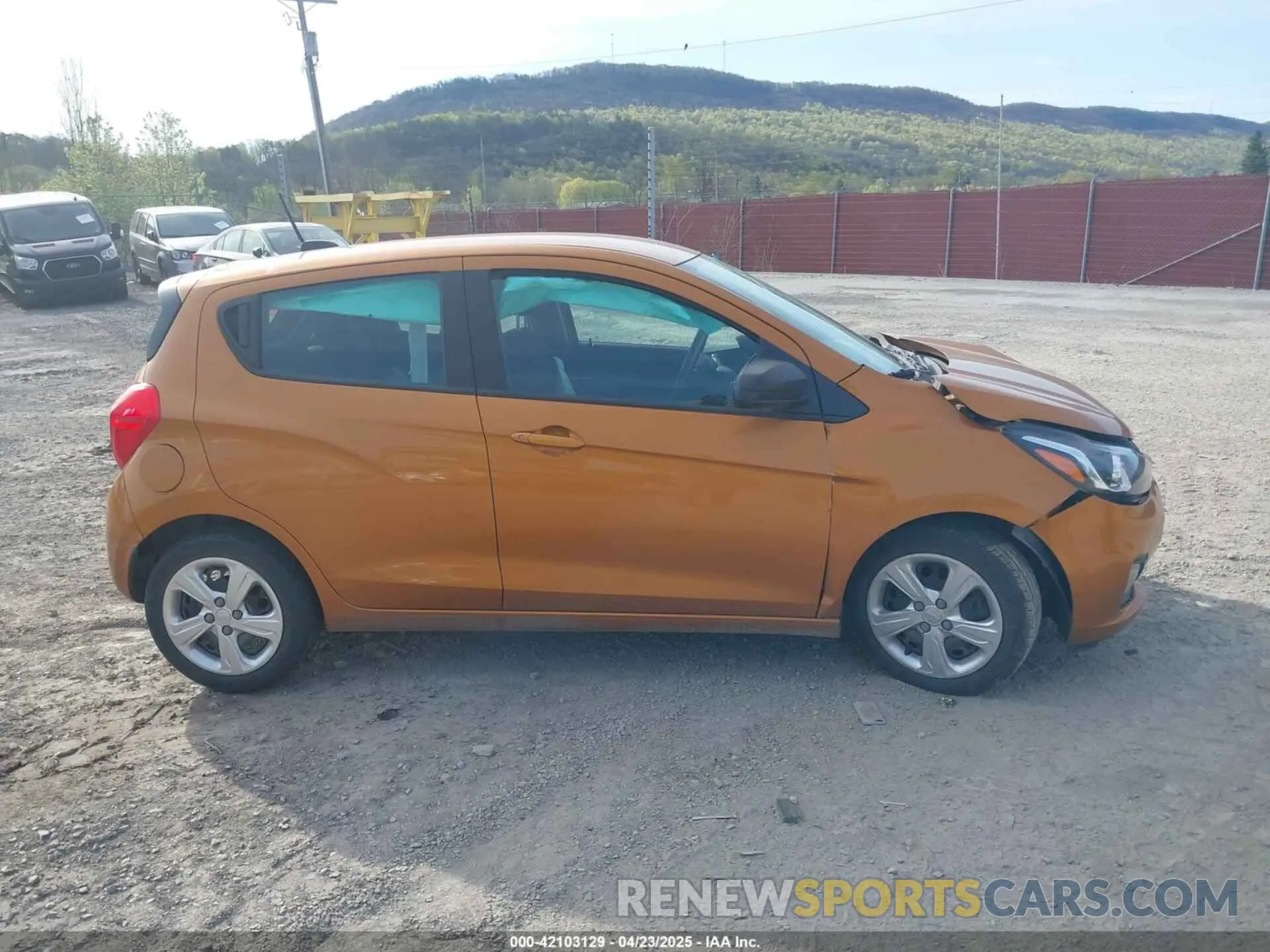 13 Фотография поврежденного автомобиля KL8CB6SA8LC453066 CHEVROLET SPARK 2020