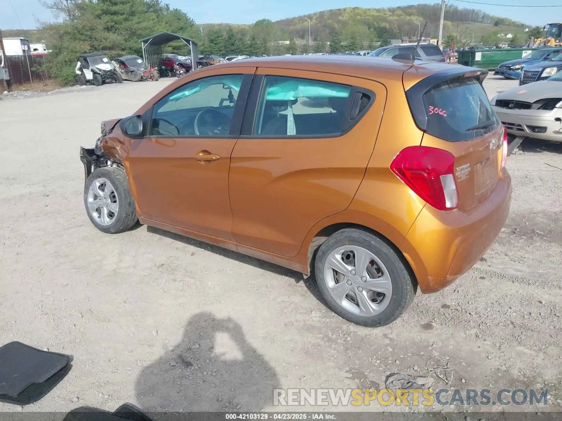 3 Фотография поврежденного автомобиля KL8CB6SA8LC453066 CHEVROLET SPARK 2020