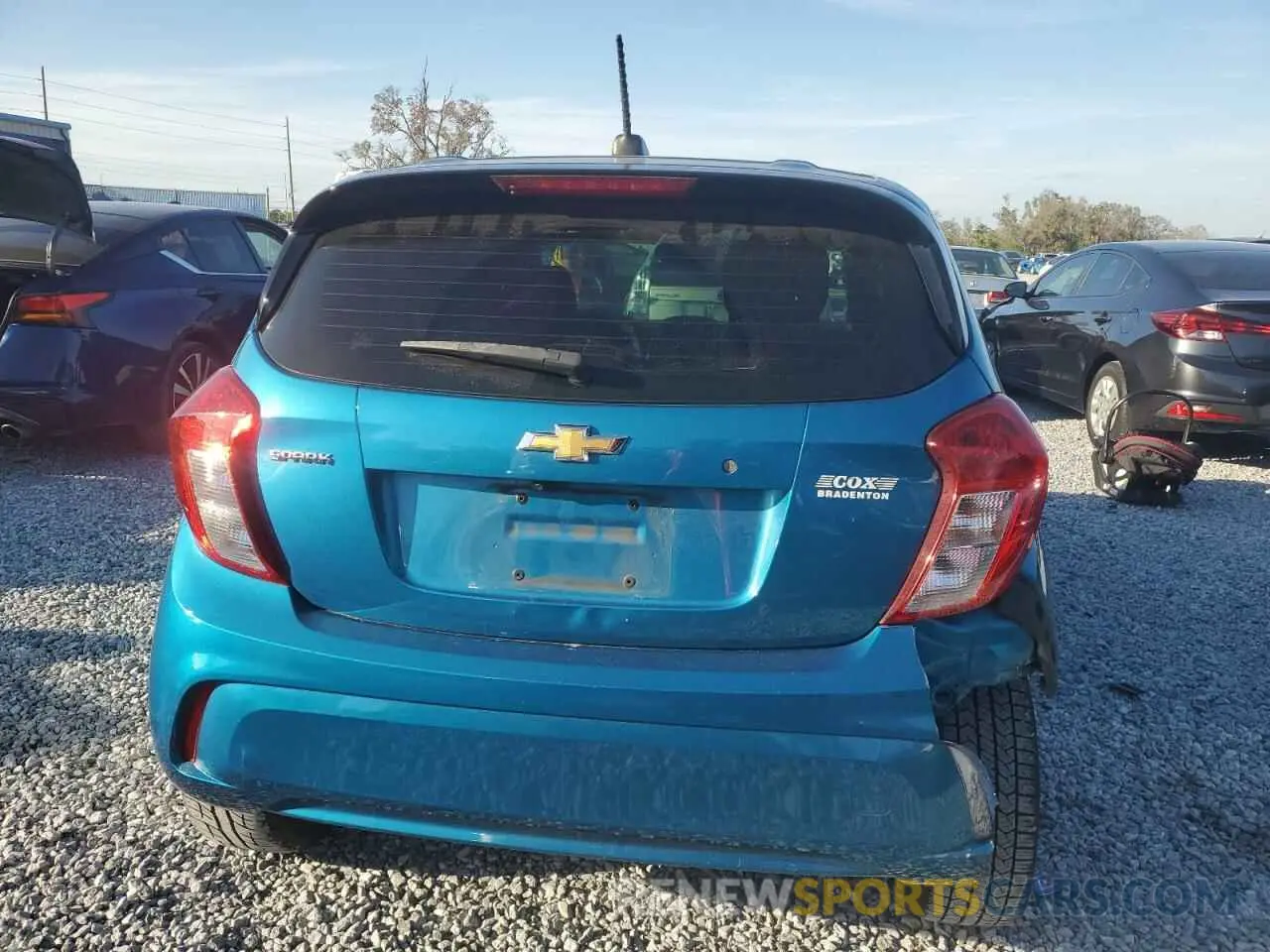 6 Фотография поврежденного автомобиля KL8CB6SA8LC467484 CHEVROLET SPARK 2020