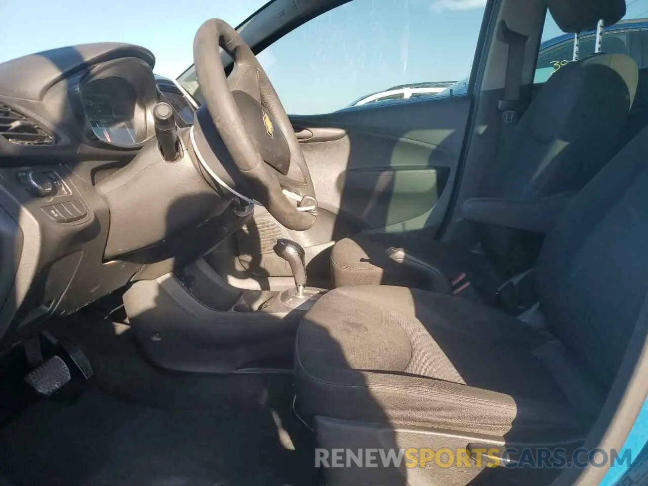 7 Фотография поврежденного автомобиля KL8CB6SA8LC467484 CHEVROLET SPARK 2020