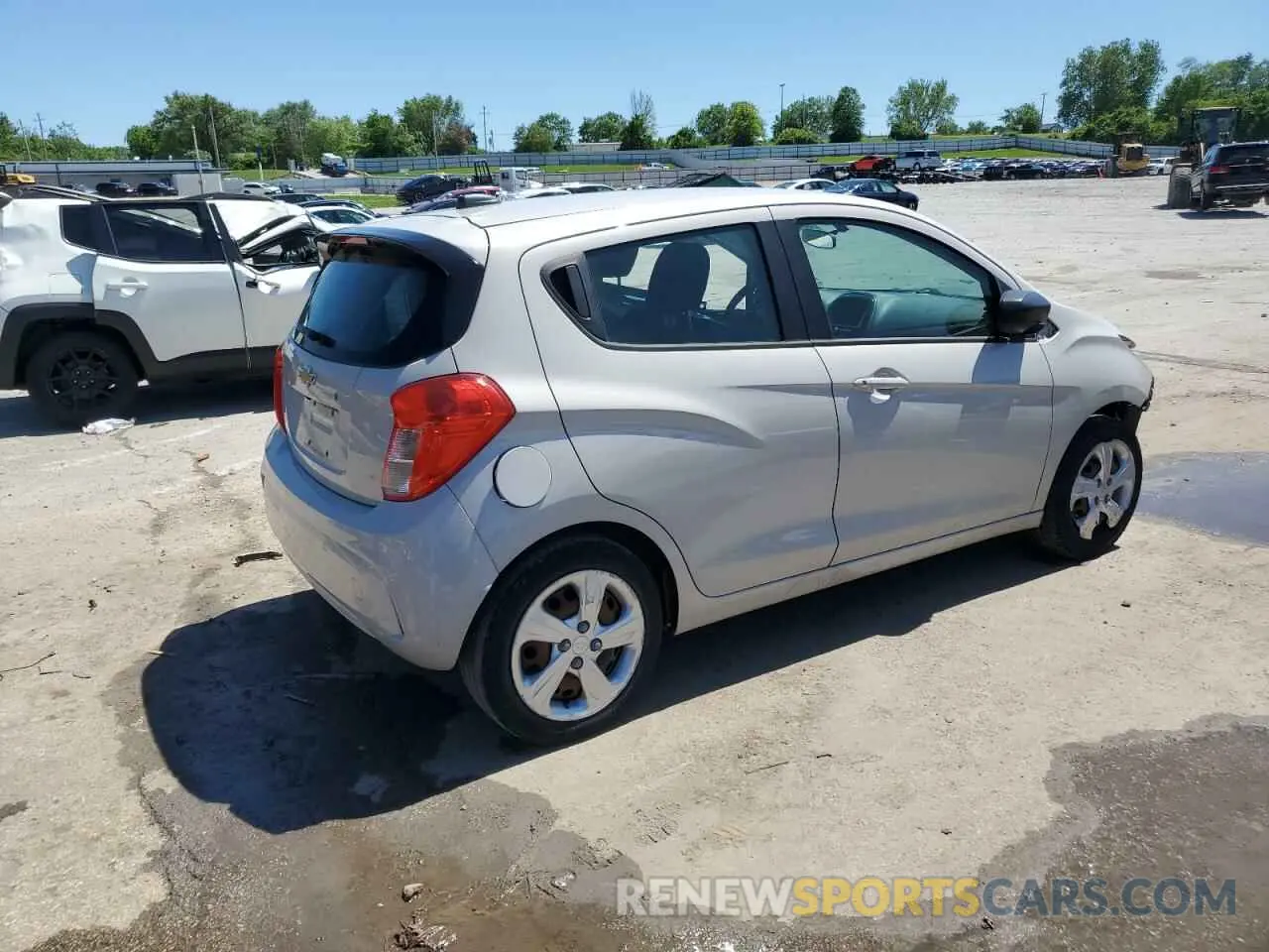 3 Фотография поврежденного автомобиля KL8CB6SA9LC416009 CHEVROLET SPARK 2020