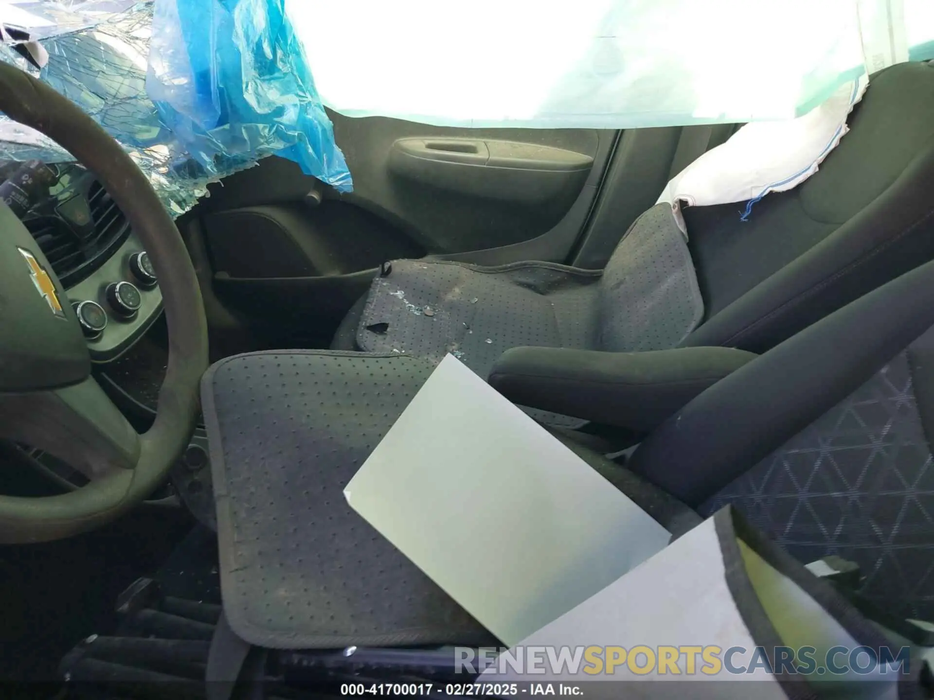 5 Photograph of a damaged car KL8CB6SA9LC445834 CHEVROLET SPARK 2020