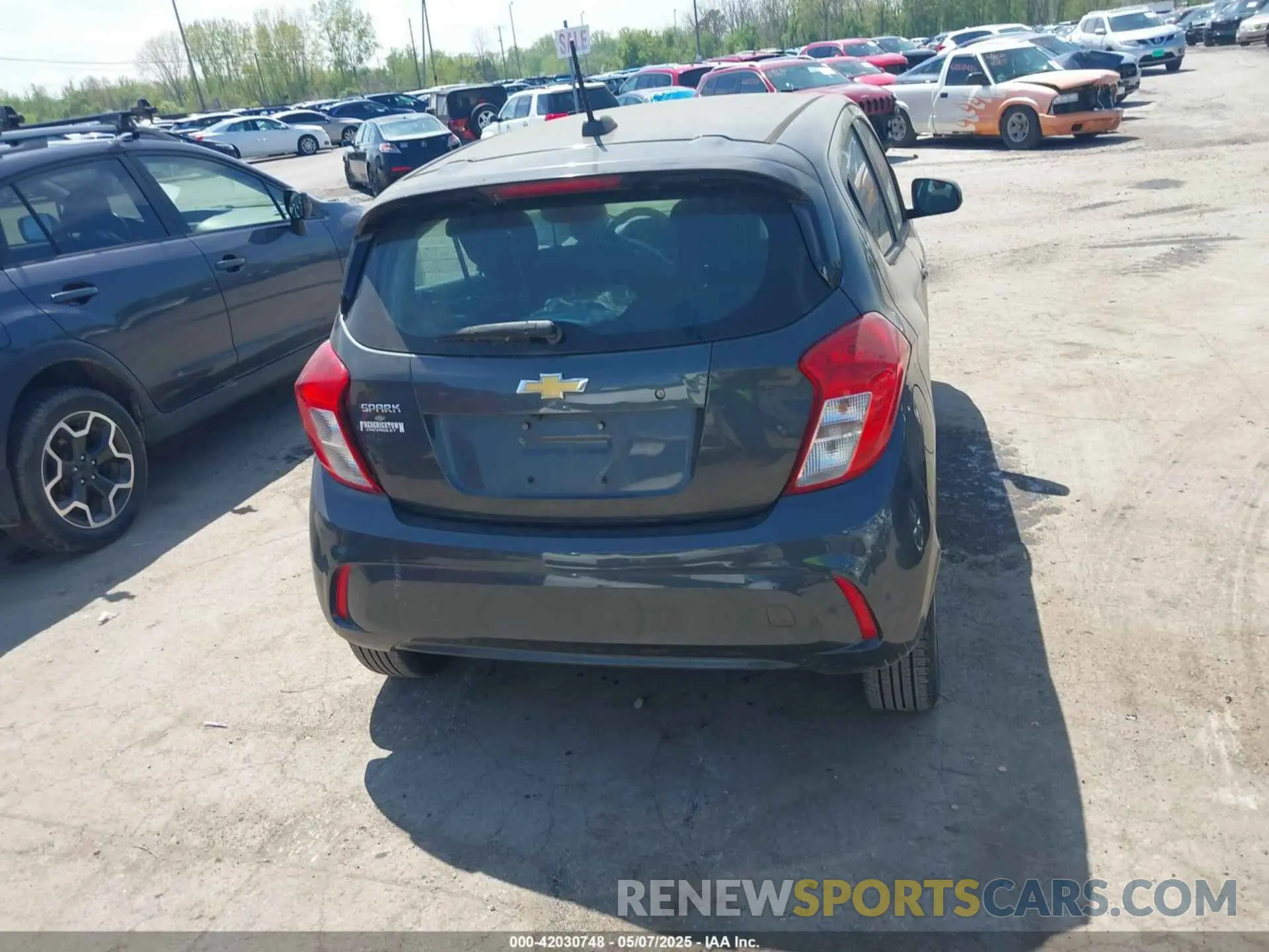 16 Фотография поврежденного автомобиля KL8CB6SA9LC468918 CHEVROLET SPARK 2020