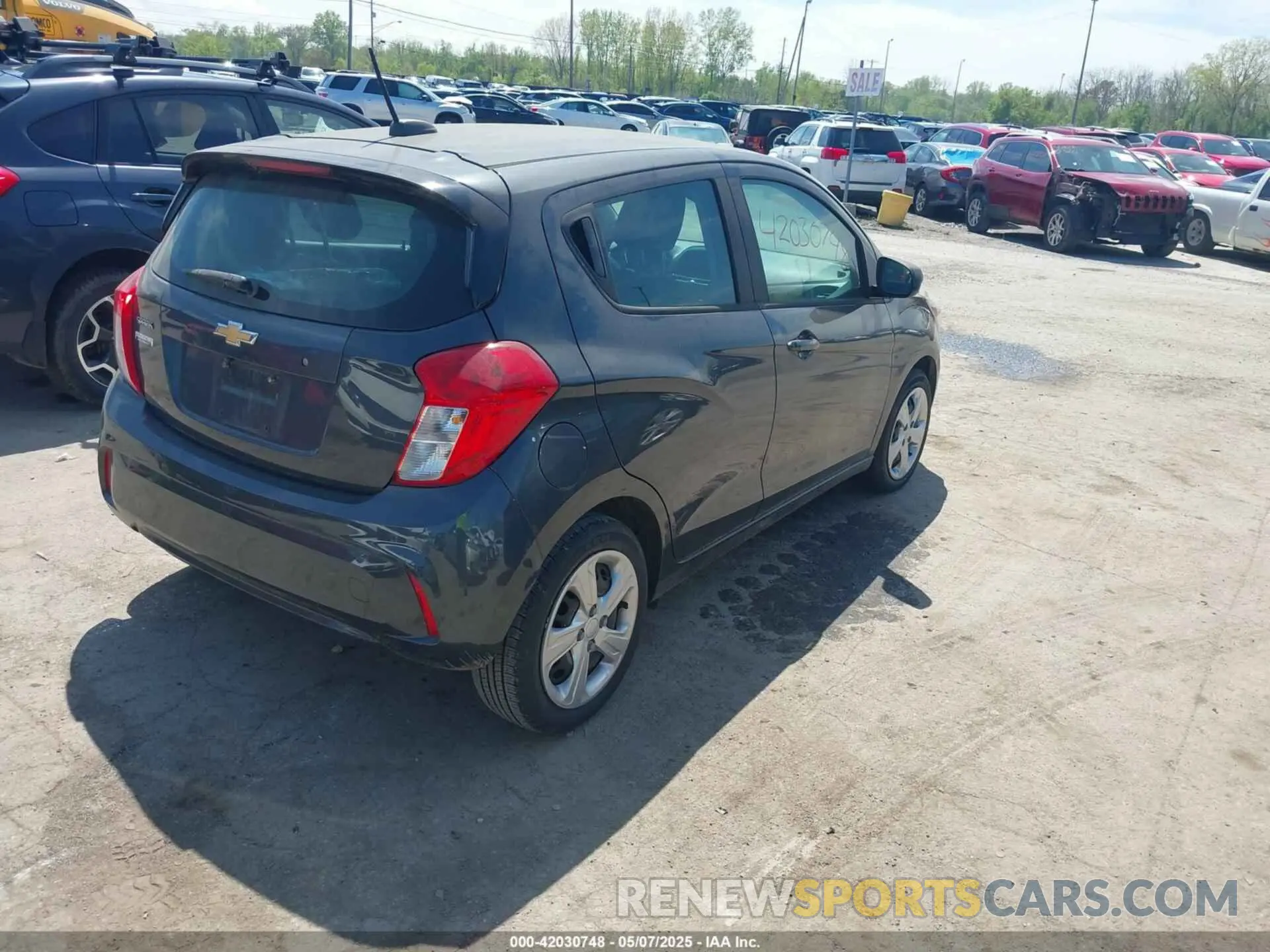 4 Фотография поврежденного автомобиля KL8CB6SA9LC468918 CHEVROLET SPARK 2020