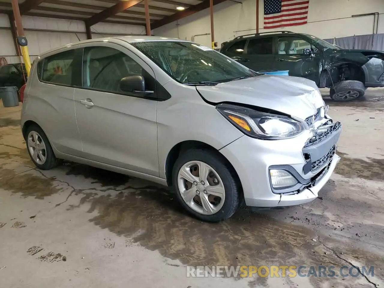 4 Photograph of a damaged car KL8CB6SA9LC476940 CHEVROLET SPARK 2020
