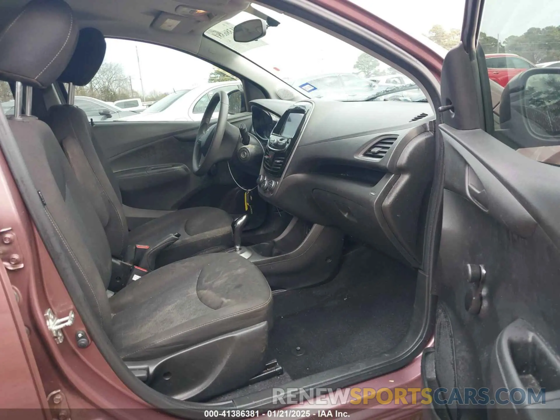 5 Photograph of a damaged car KL8CB6SAXLC456180 CHEVROLET SPARK 2020