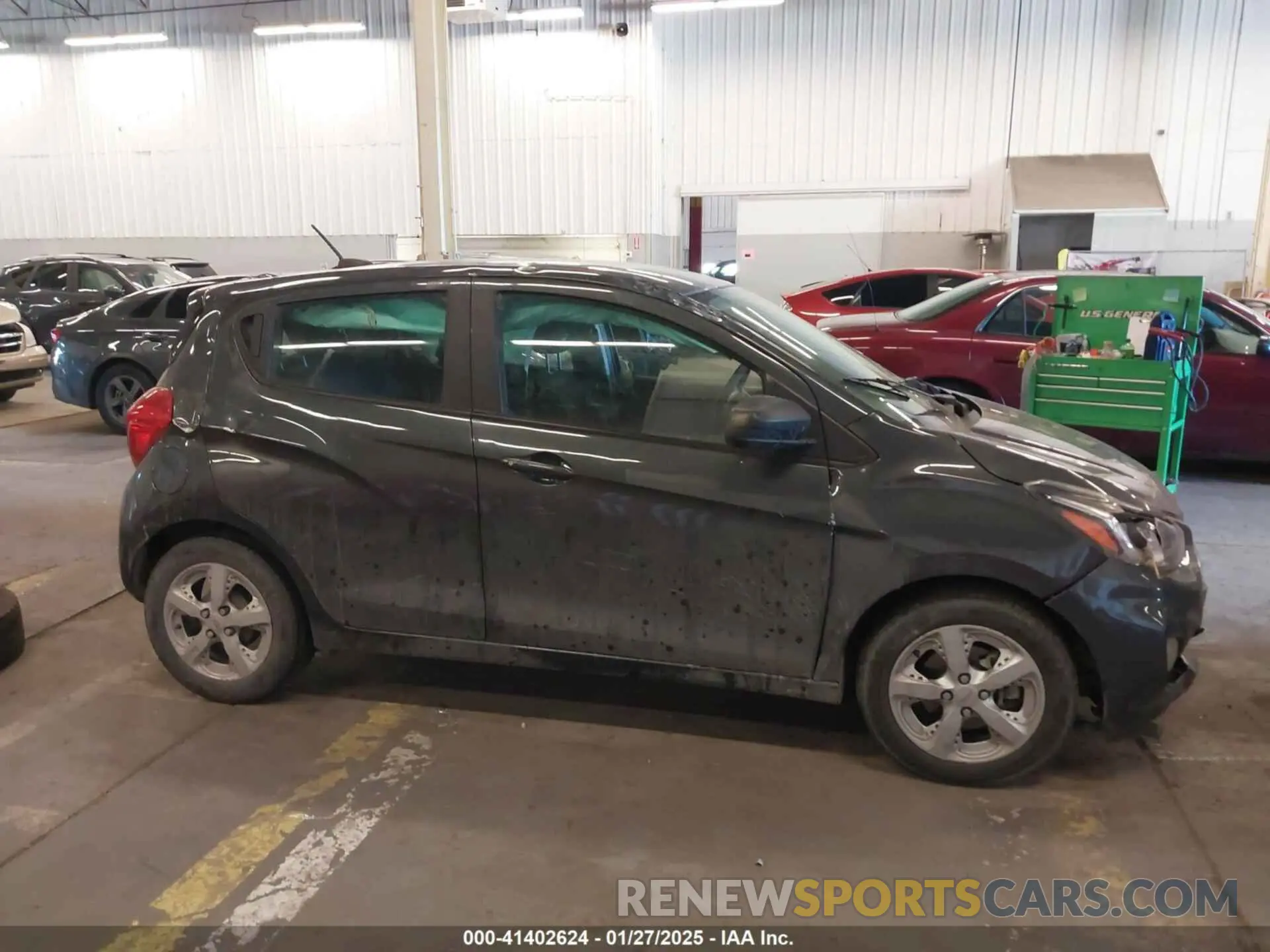 13 Фотография поврежденного автомобиля KL8CB6SAXLC468460 CHEVROLET SPARK 2020